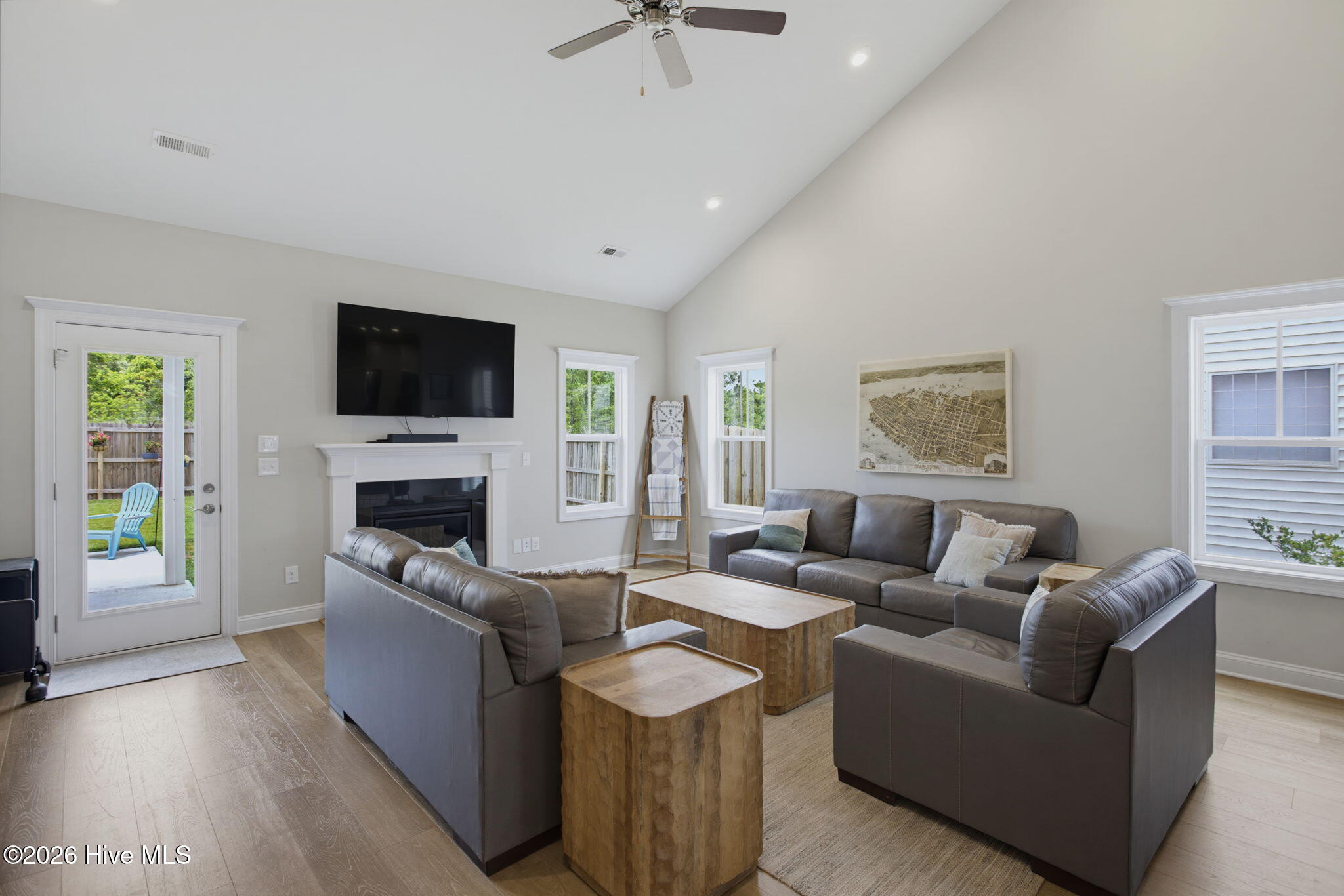 2742 Longleaf Pine Circle Property Photo 10
