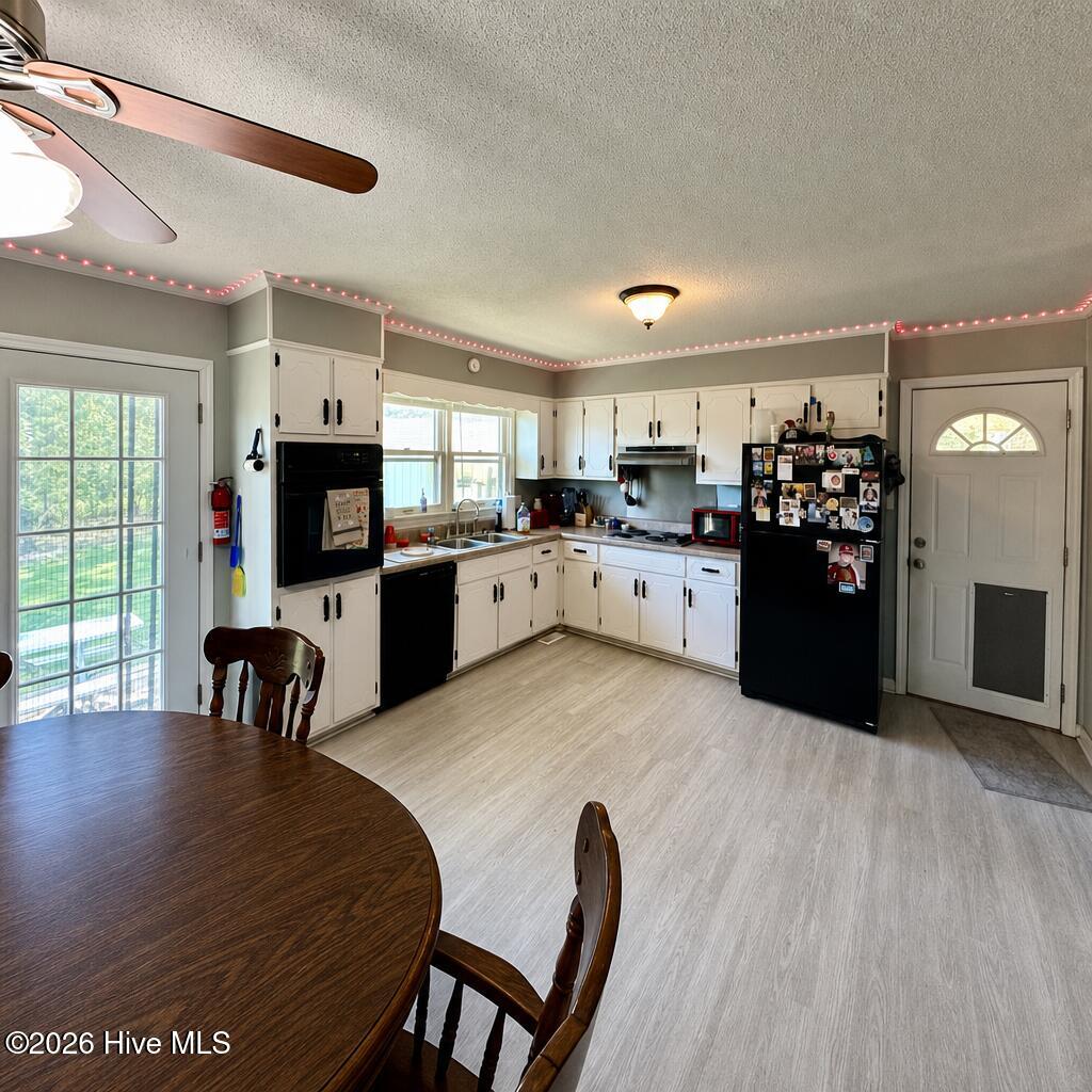 1073 Old Baker Road Property Photo 3