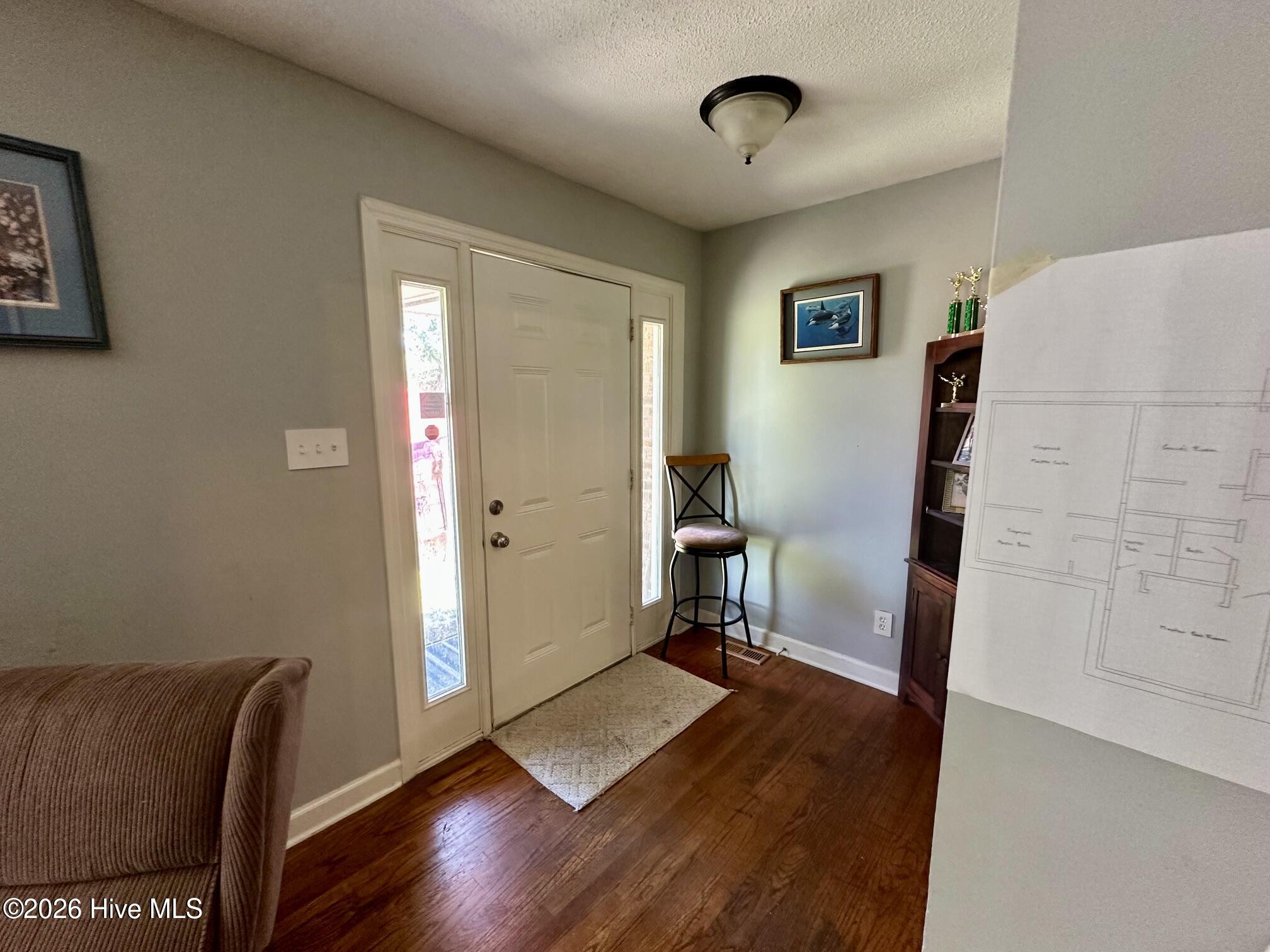 1073 Old Baker Road Property Photo 8