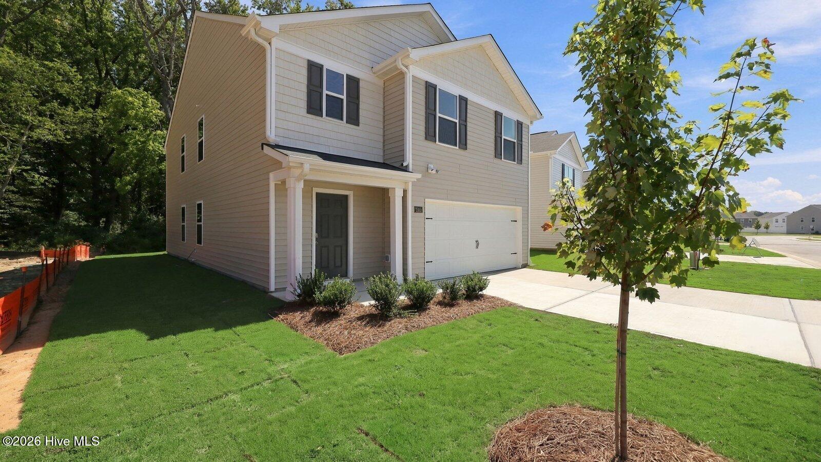 2105 Montalvan Drive Property Photo 2