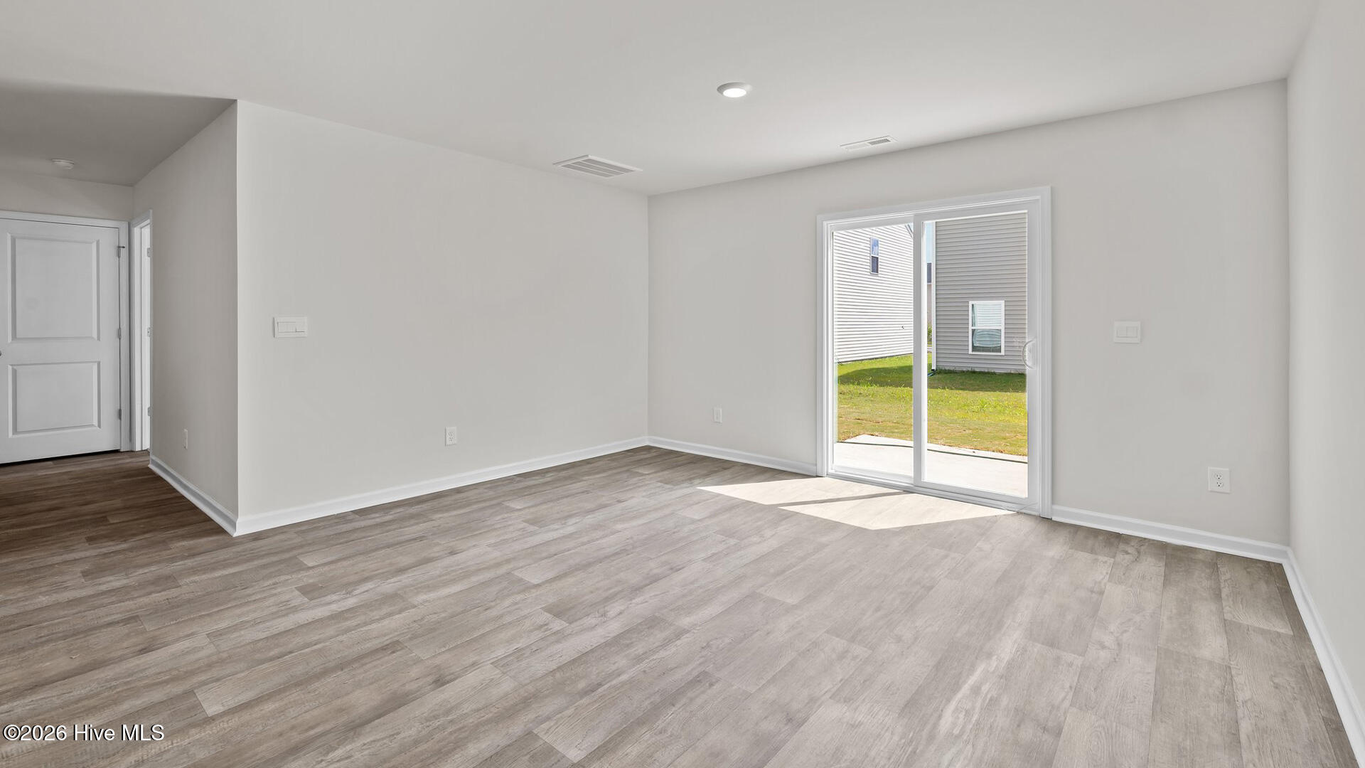 2105 Montalvan Drive Property Photo 7