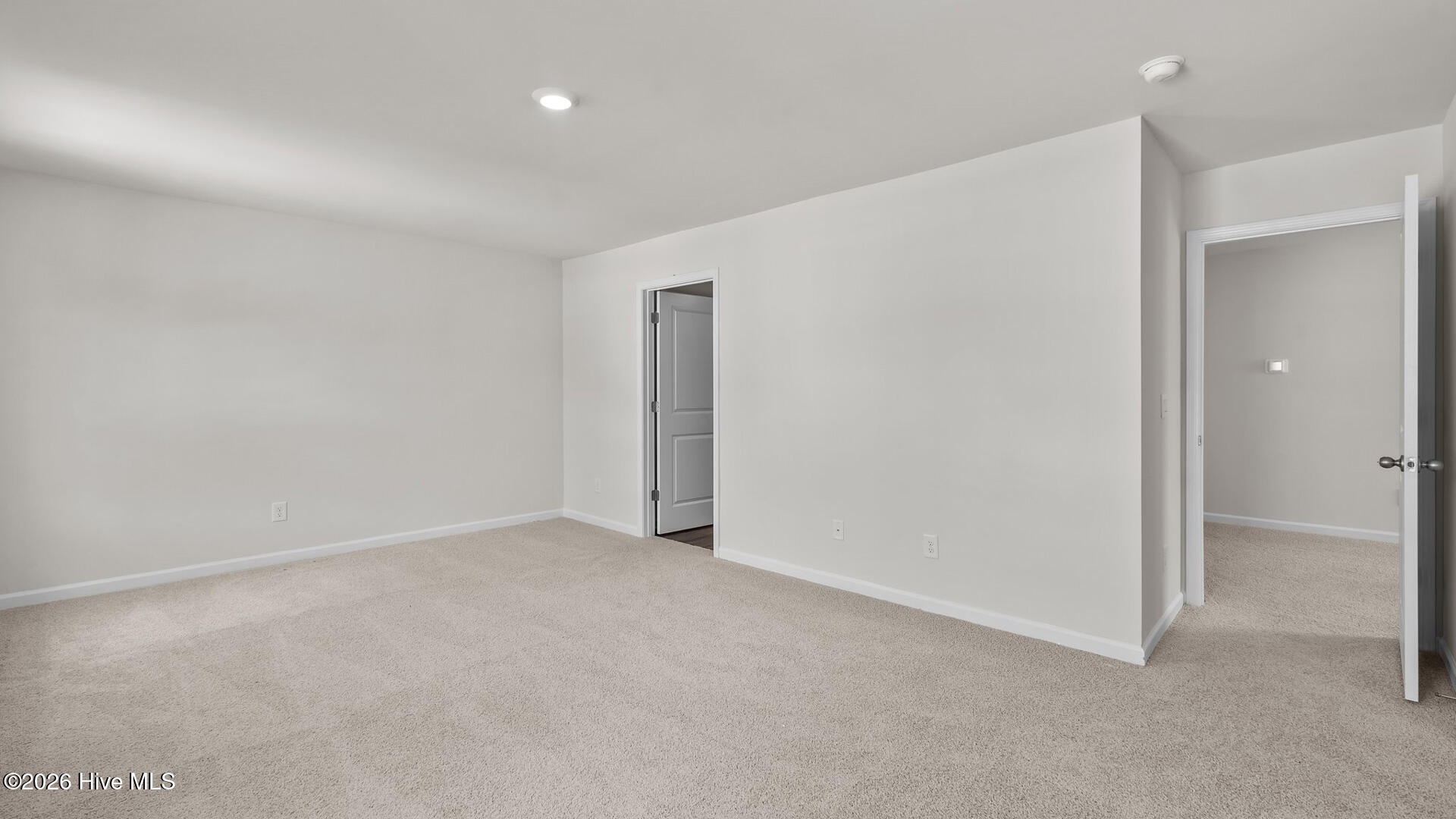 2105 Montalvan Drive Property Photo 14