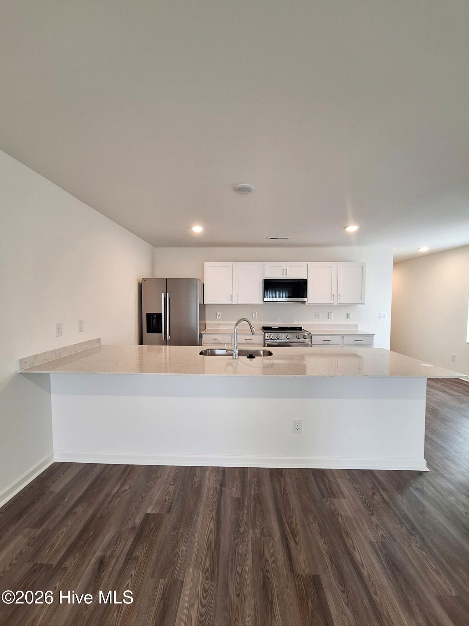 2425 Brookville Drive A Property Photo 4