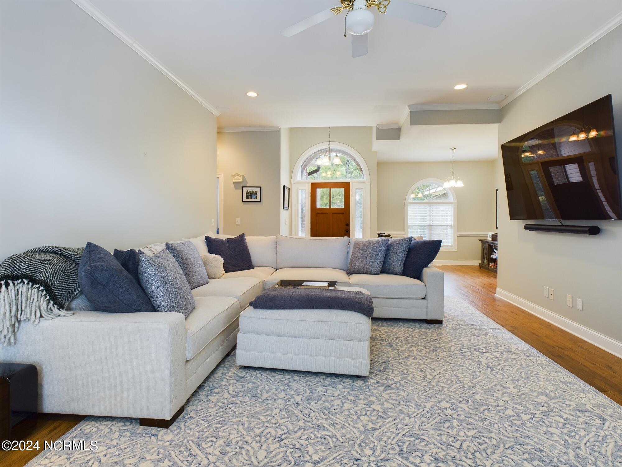 4 Mcqueen Place Property Photo 16