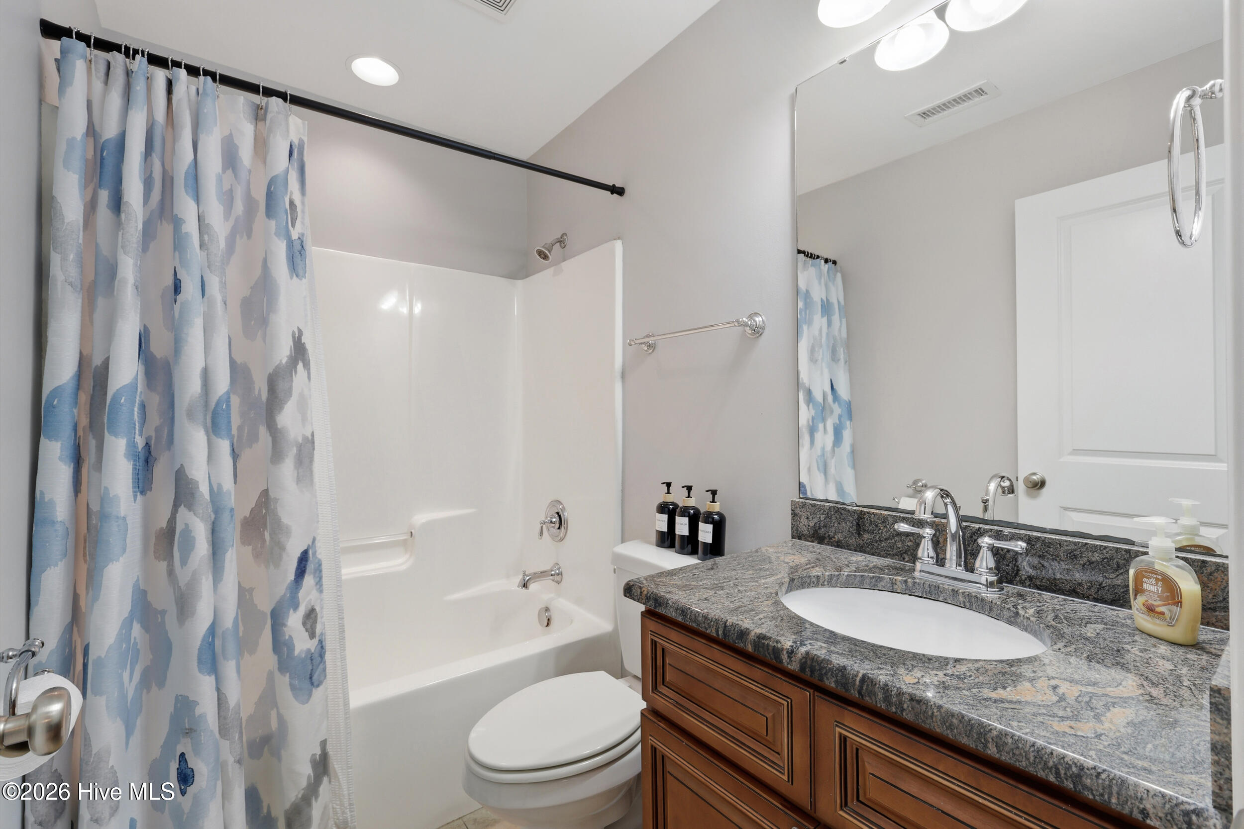 4806 Collegiate Drive Property Photo 31