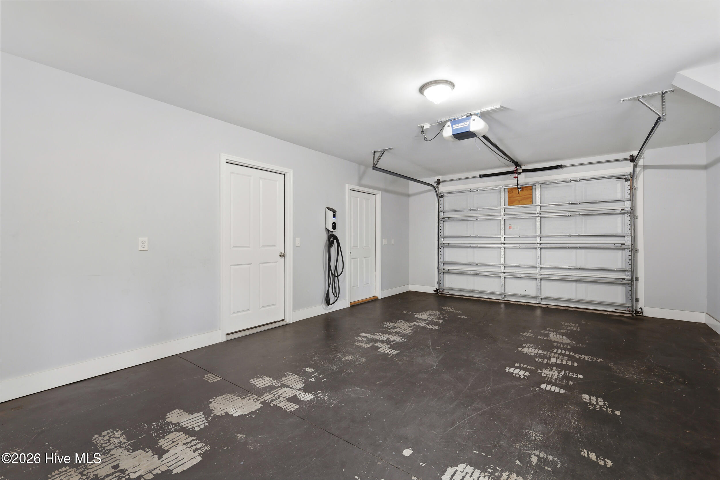 4806 Collegiate Drive Property Photo 36