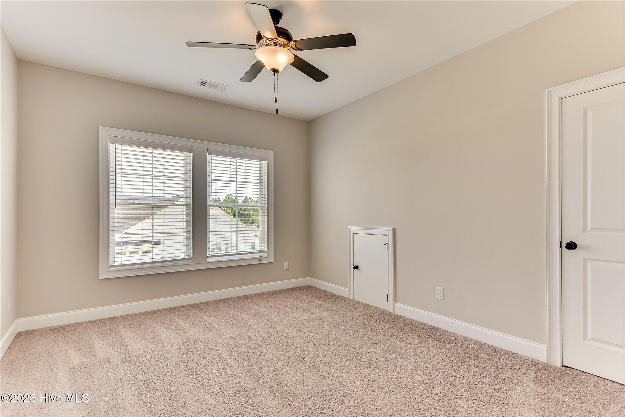 427 Woodlawn Street Property Photo 41