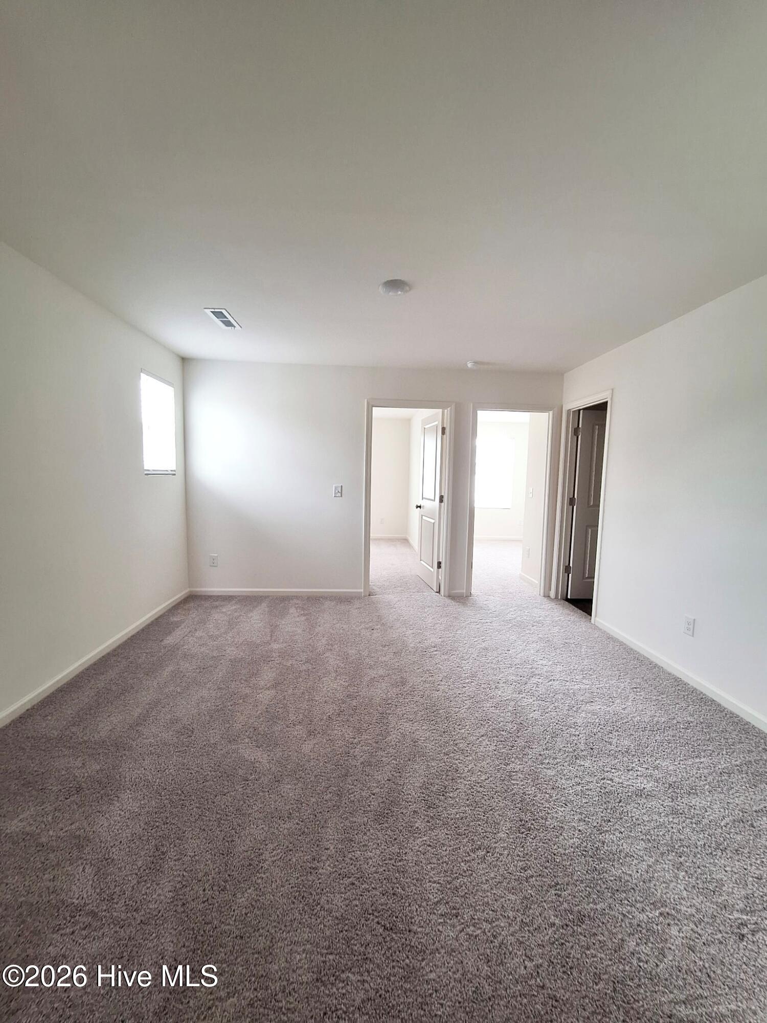2425 Brookville Drive B Property Photo 14