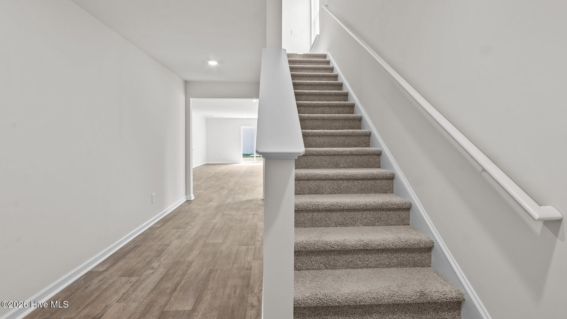 2108 Montalvan Drive Property Photo 6