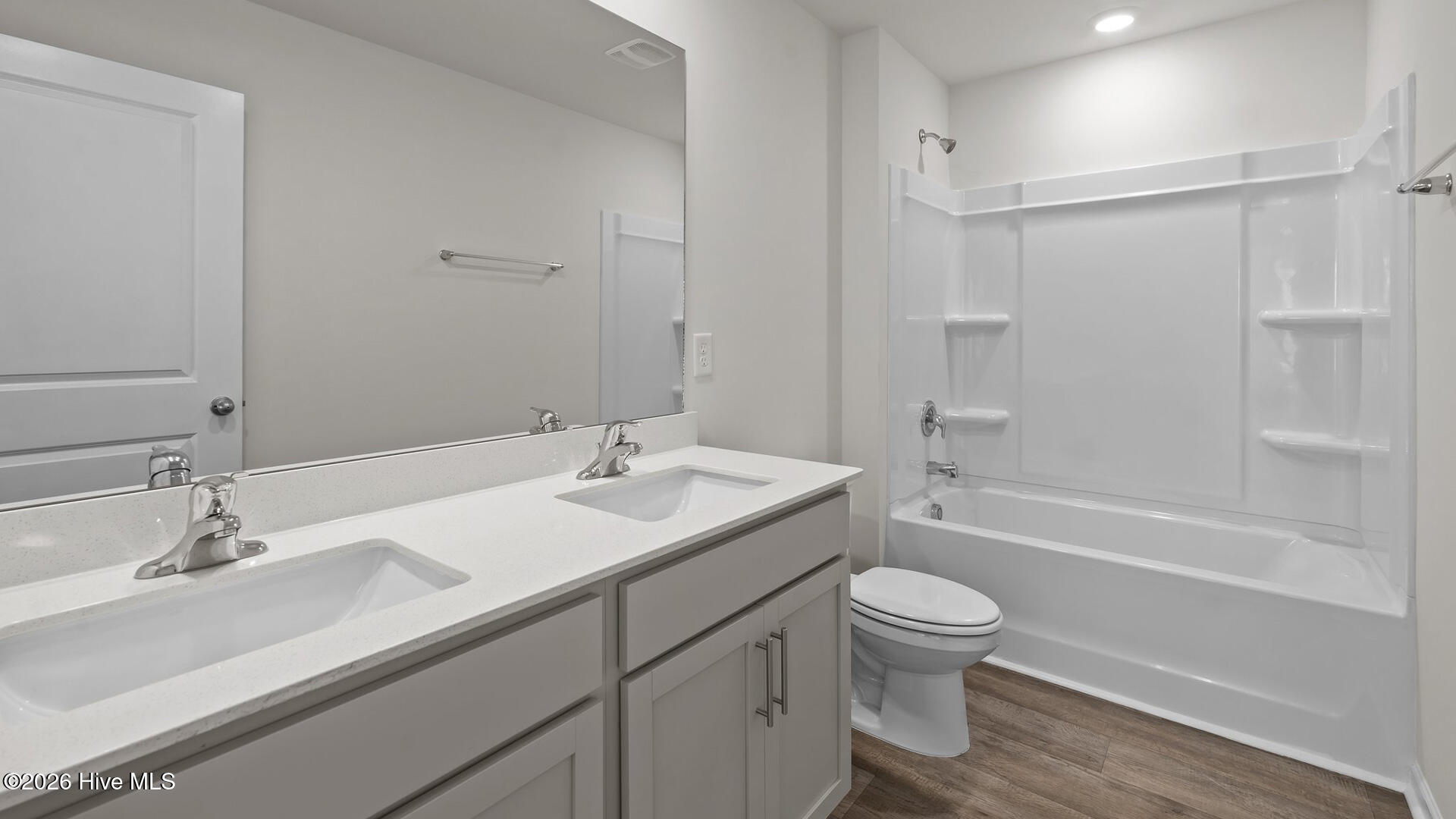 2108 Montalvan Drive Property Photo 25