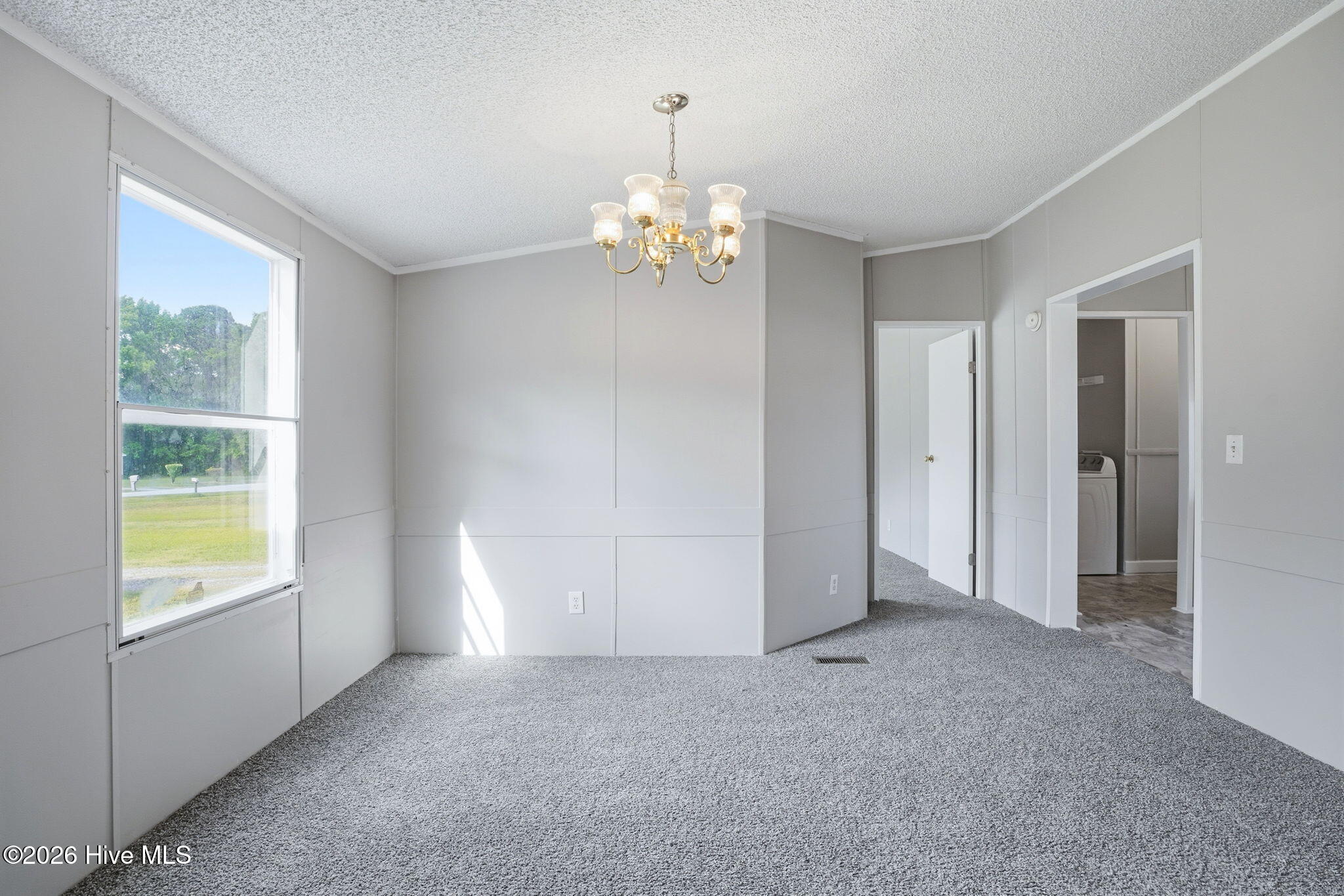 51 Chrystal Way Property Photo 6
