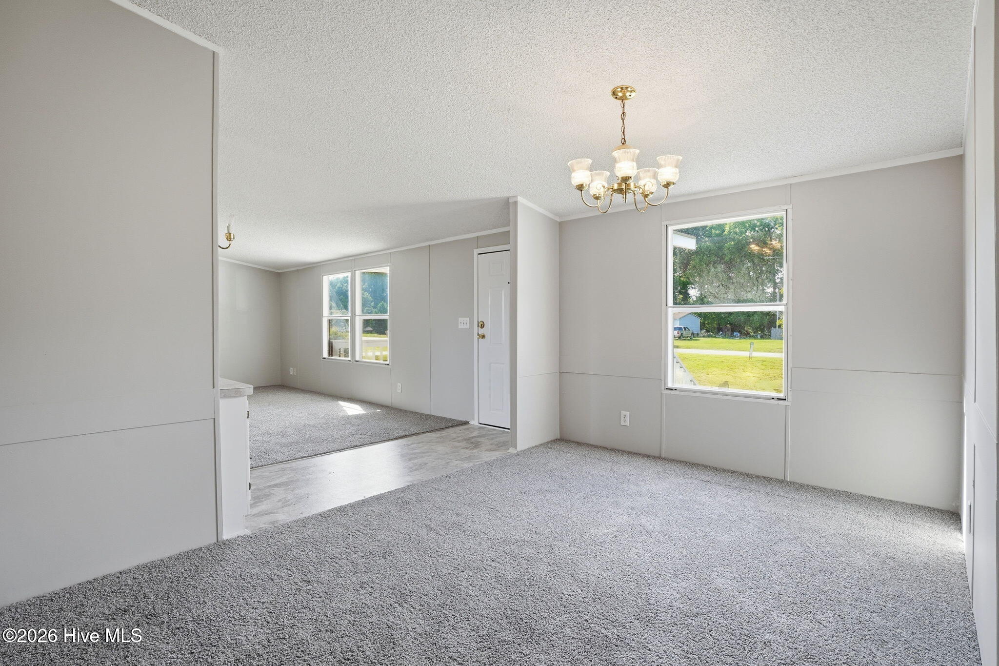 51 Chrystal Way Property Photo 8