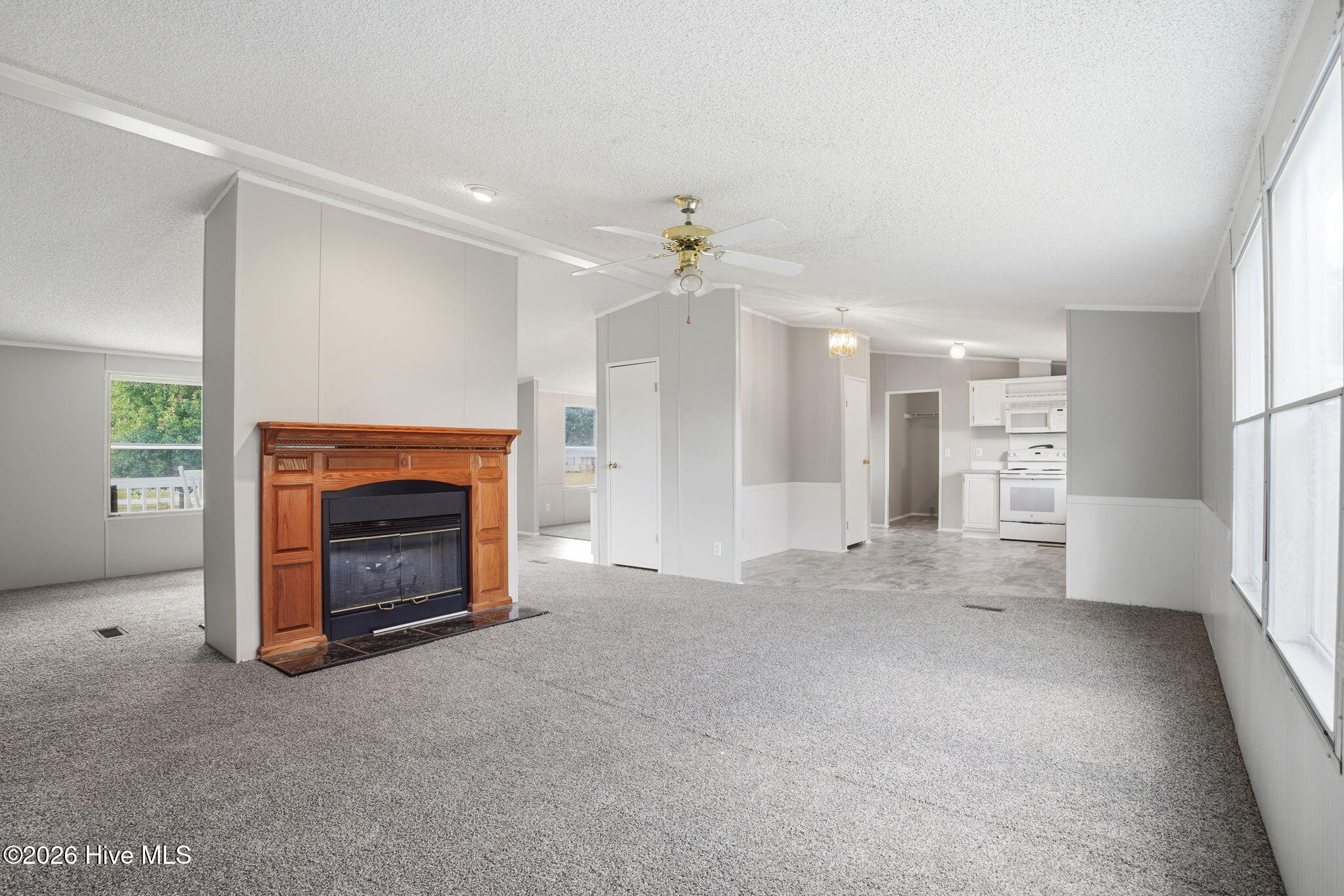51 Chrystal Way Property Photo 11