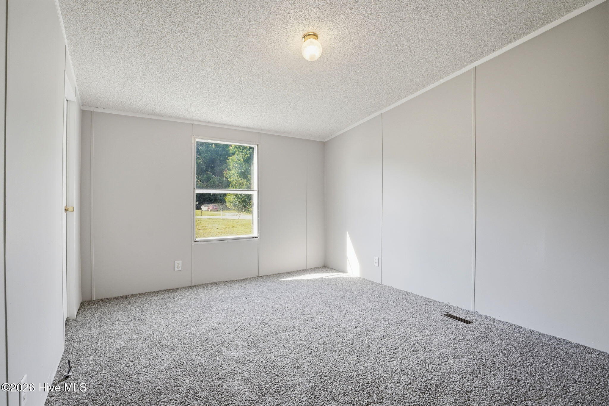 51 Chrystal Way Property Photo 32