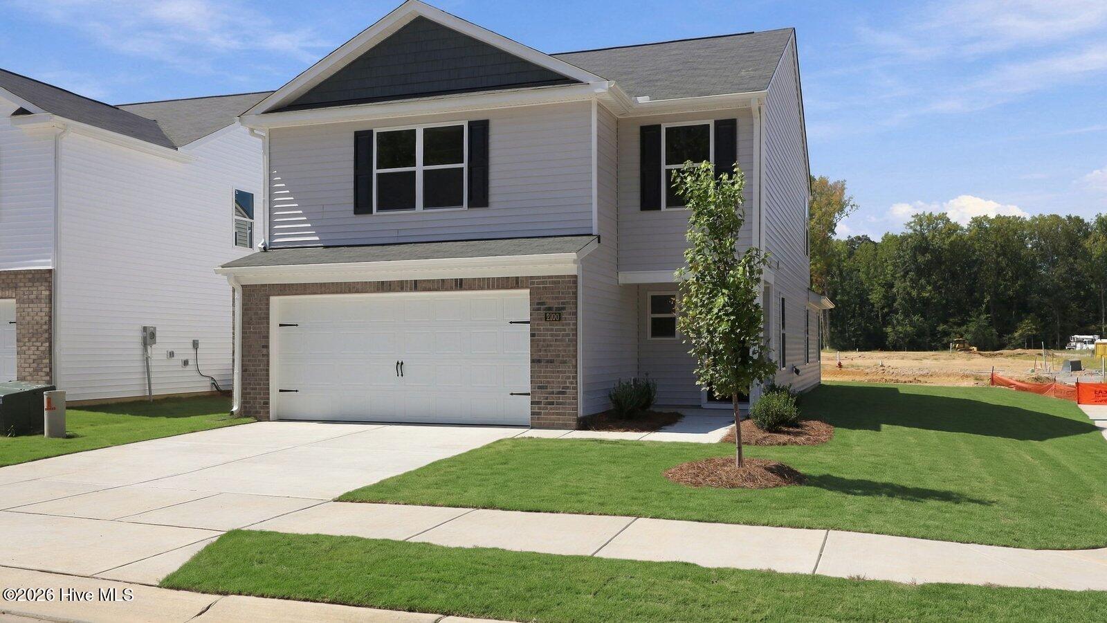 2100 Montalvan Drive Property Photo 3