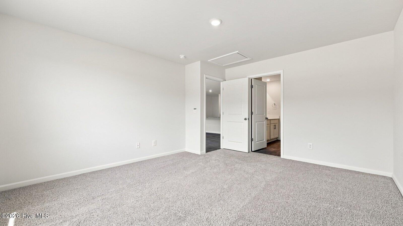 2100 Montalvan Drive Property Photo 22