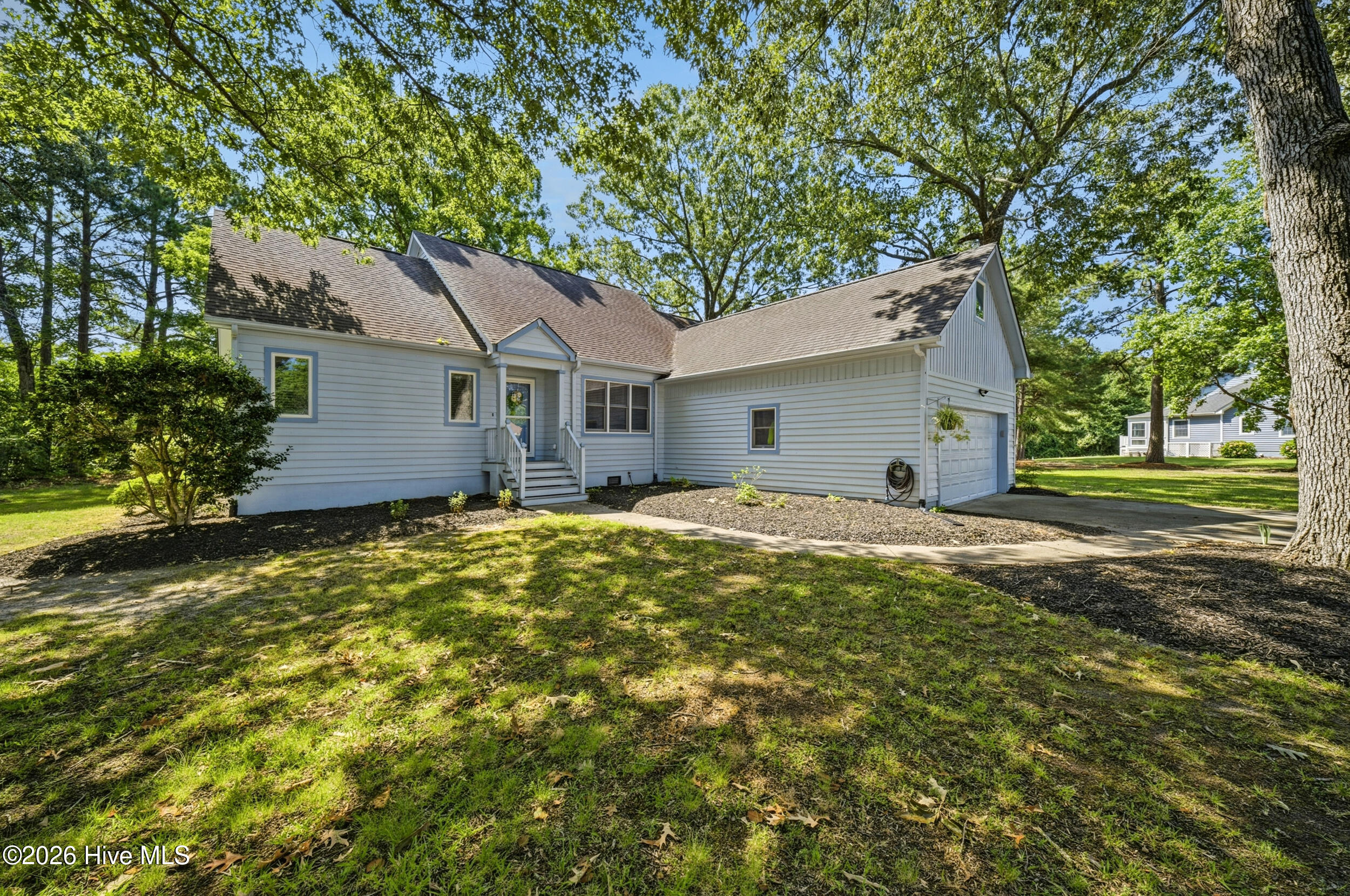 111 Little Circle Property Photo 1