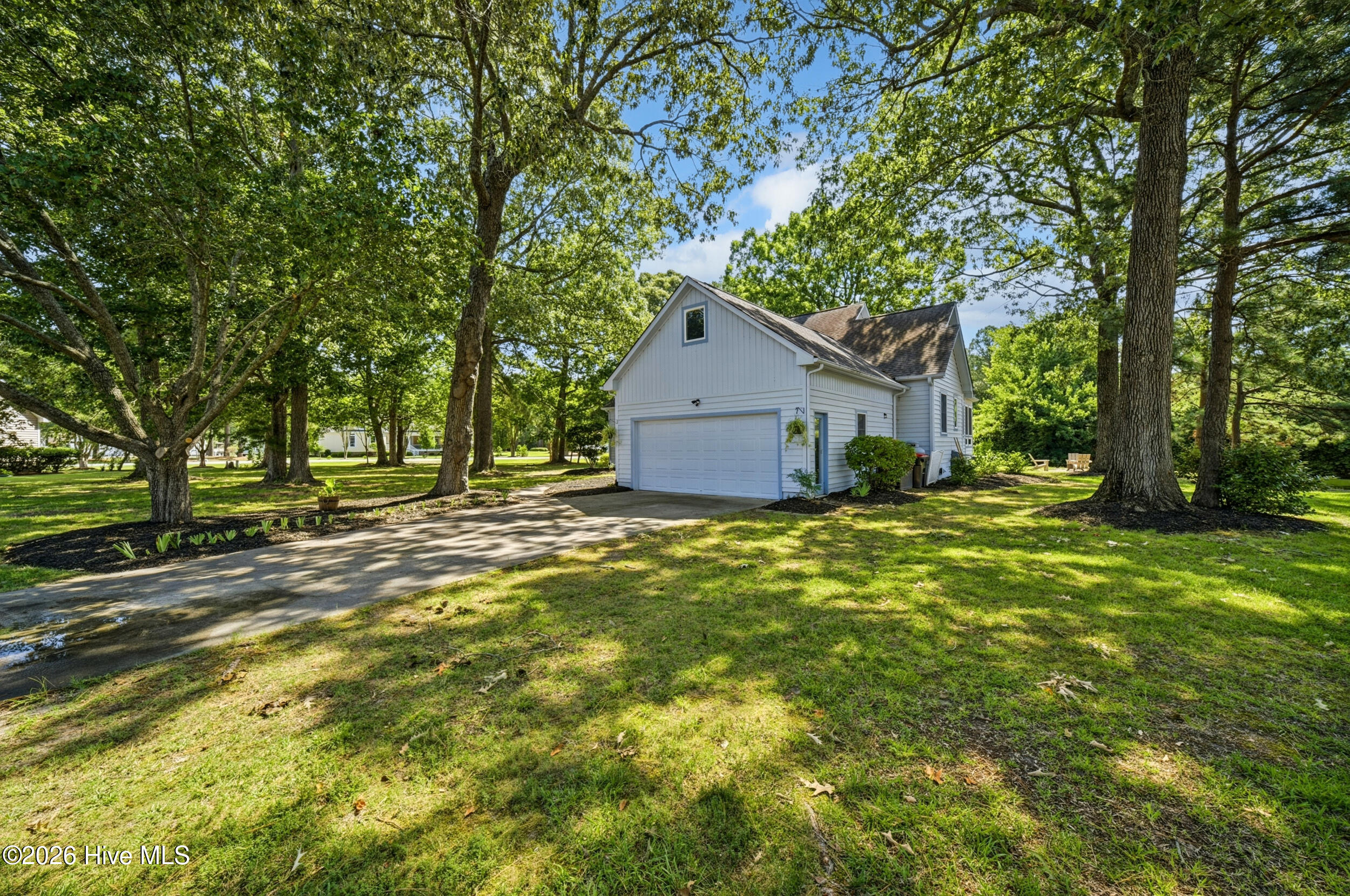 111 Little Circle Property Photo 3