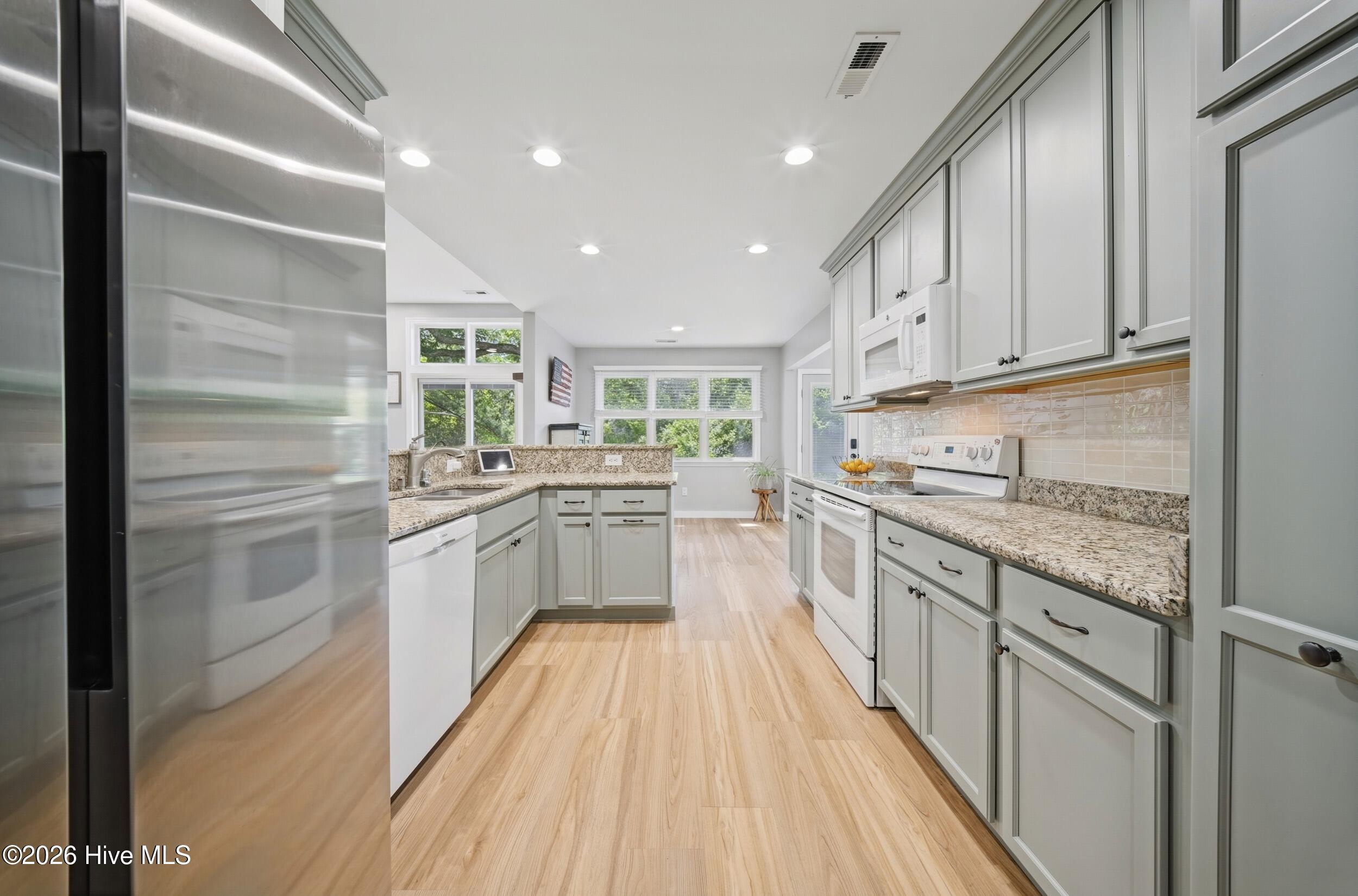 111 Little Circle Property Photo 14