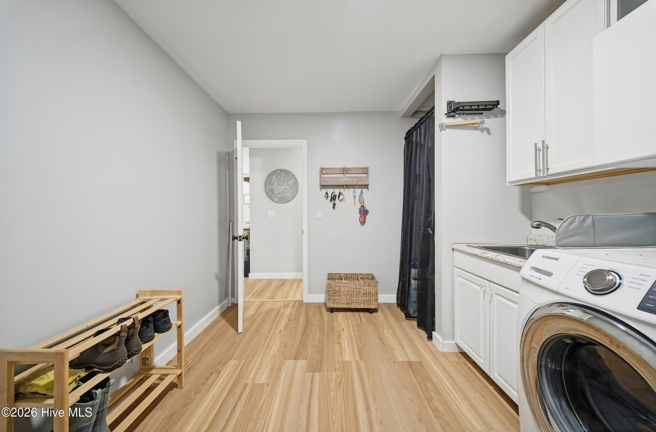 111 Little Circle Property Photo 32