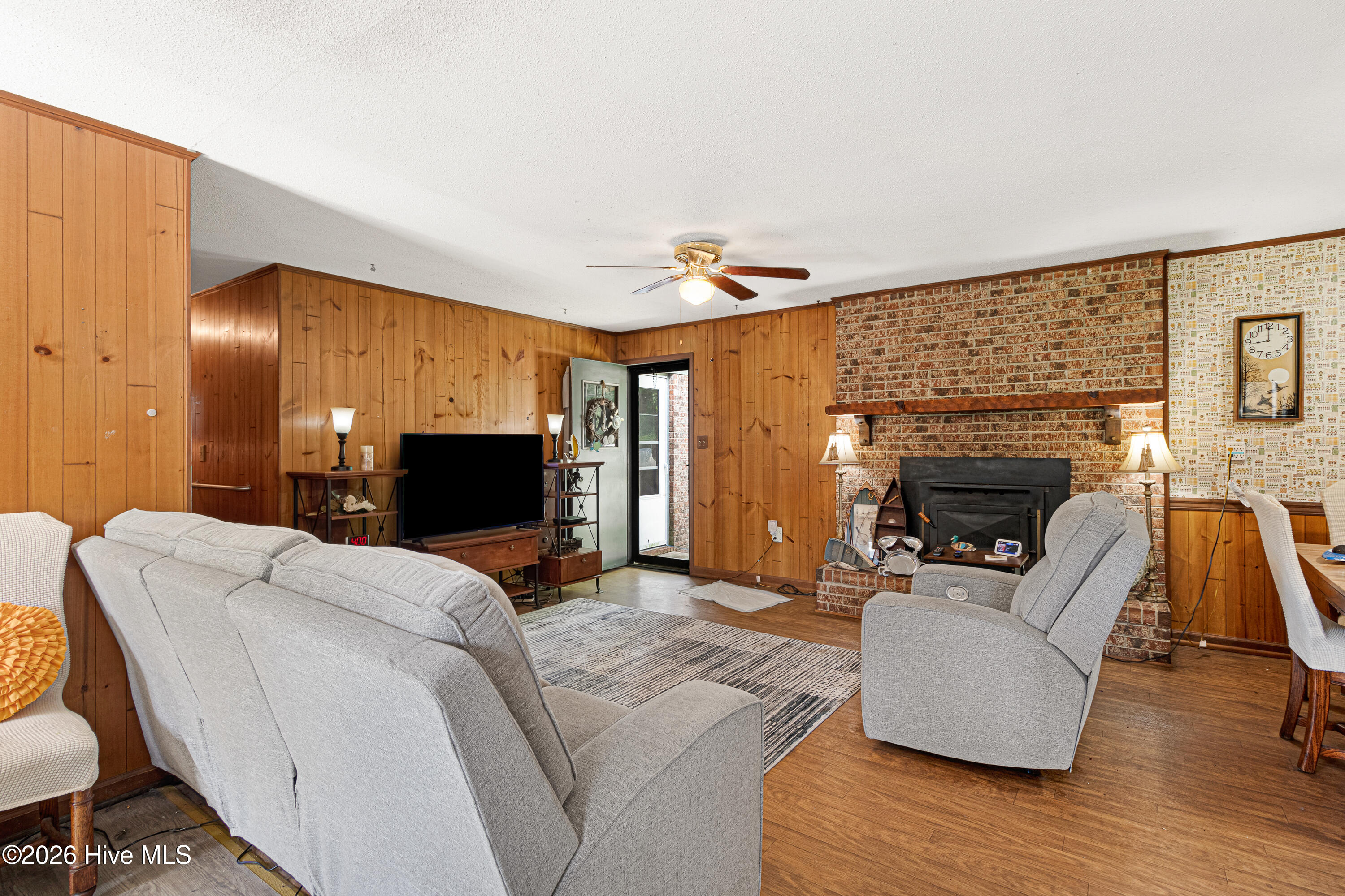 500 Maple Lane Property Photo 5