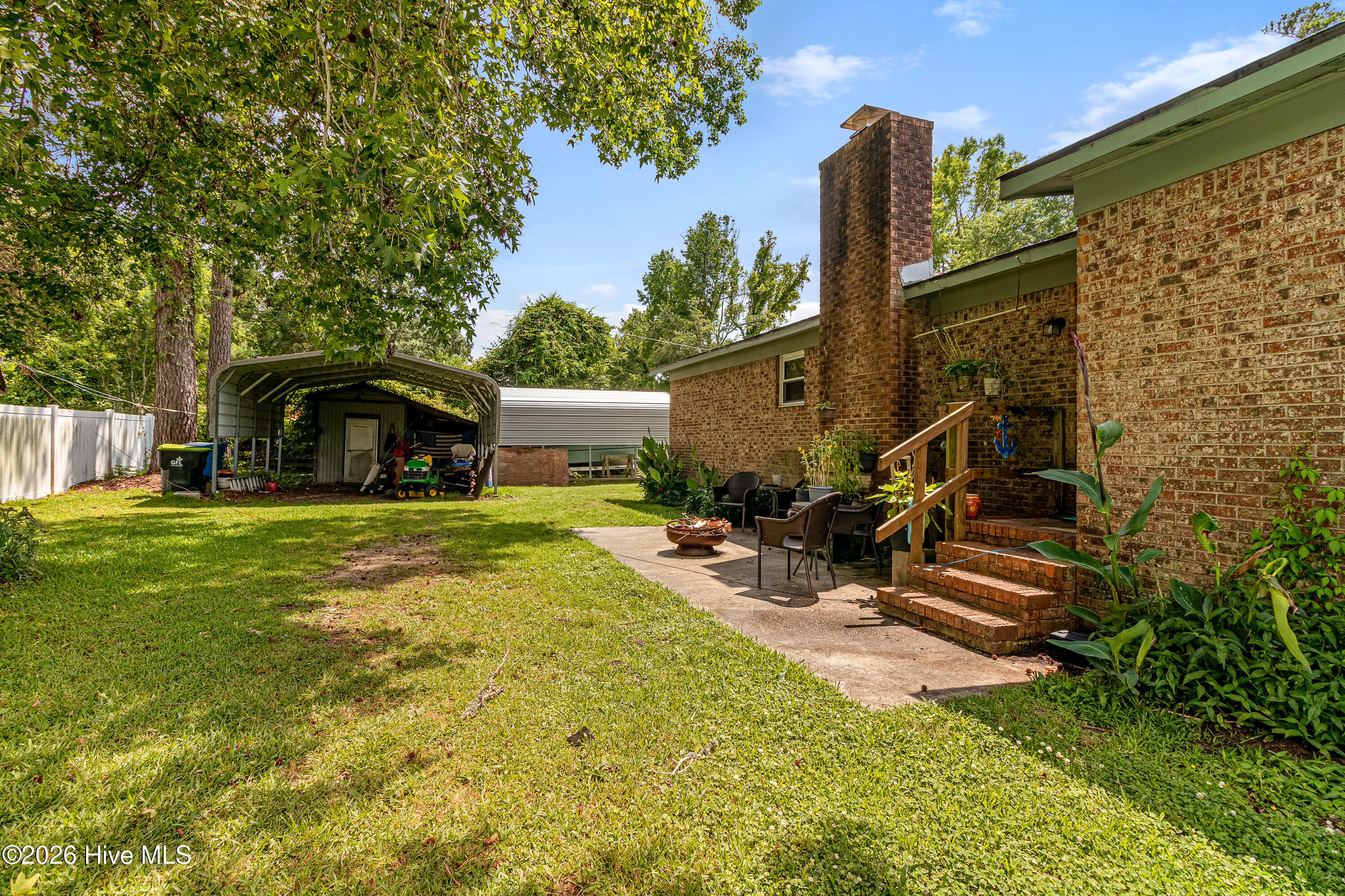 500 Maple Lane Property Photo 23