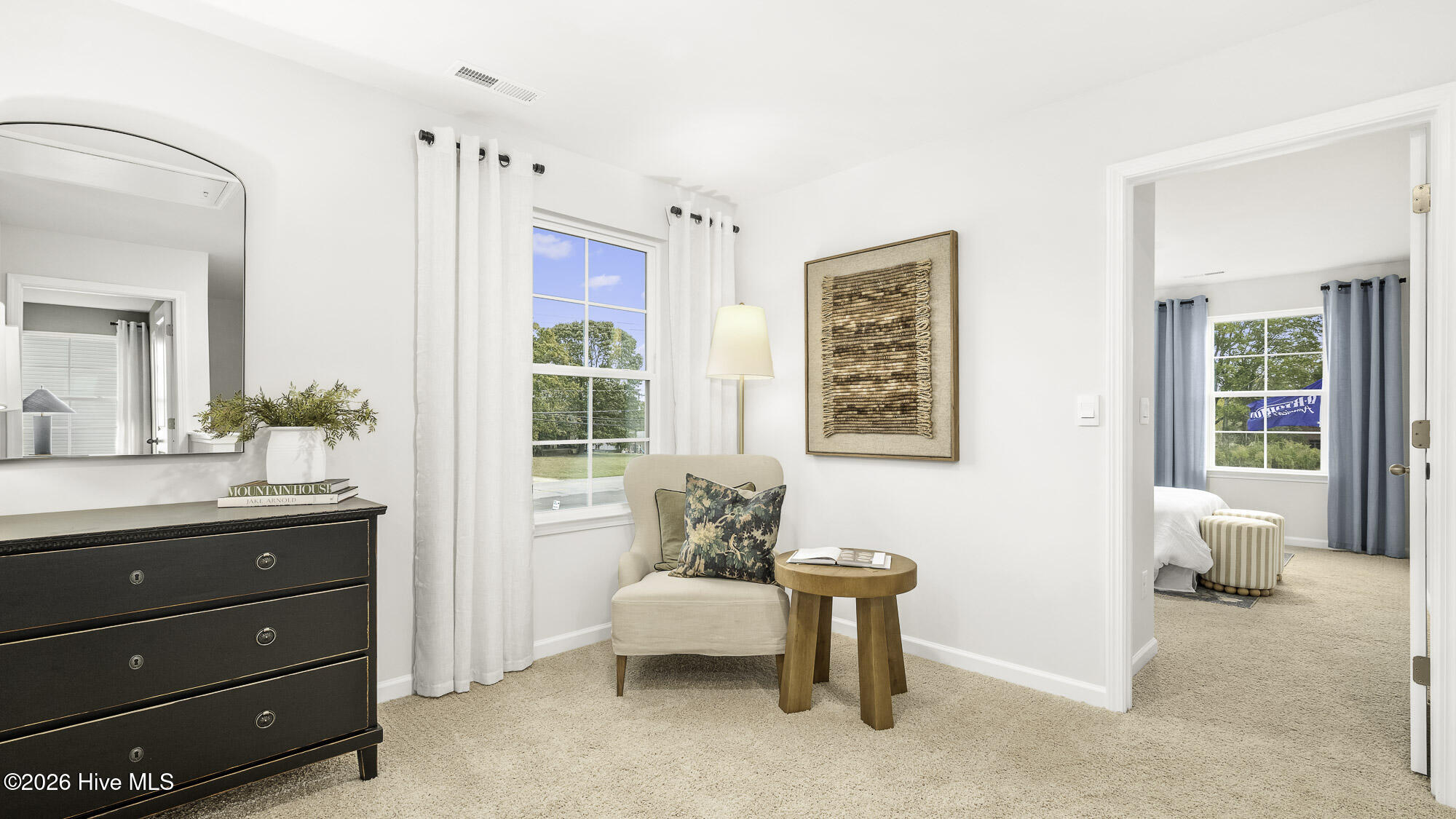 2104 Montalvan Drive Property Photo 11