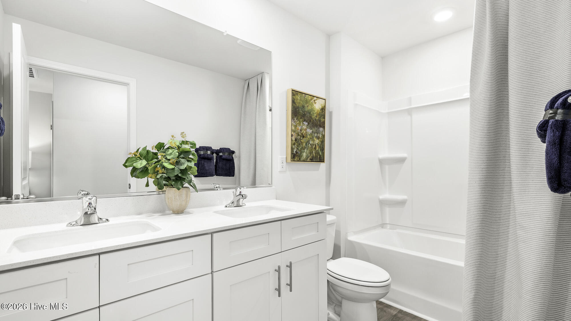 2104 Montalvan Drive Property Photo 16