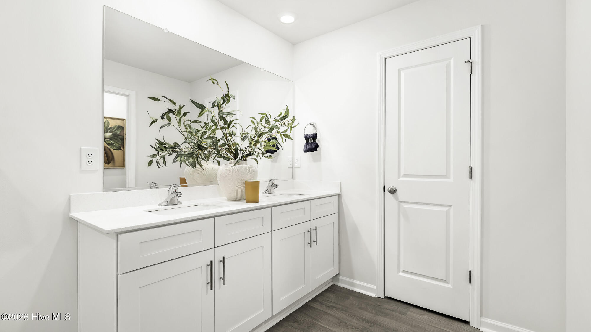 2104 Montalvan Drive Property Photo 20