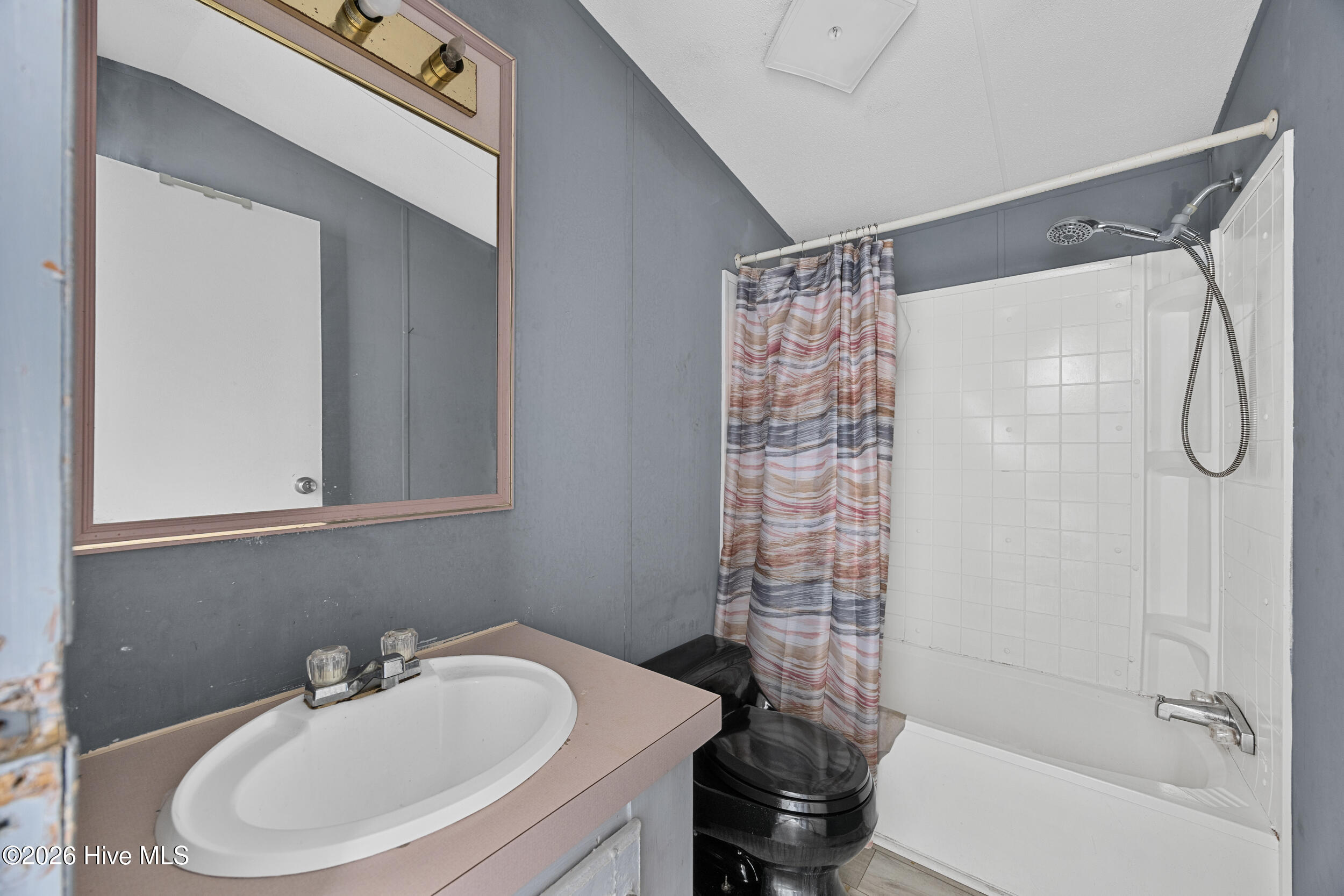 53 Elm Road Property Photo 14