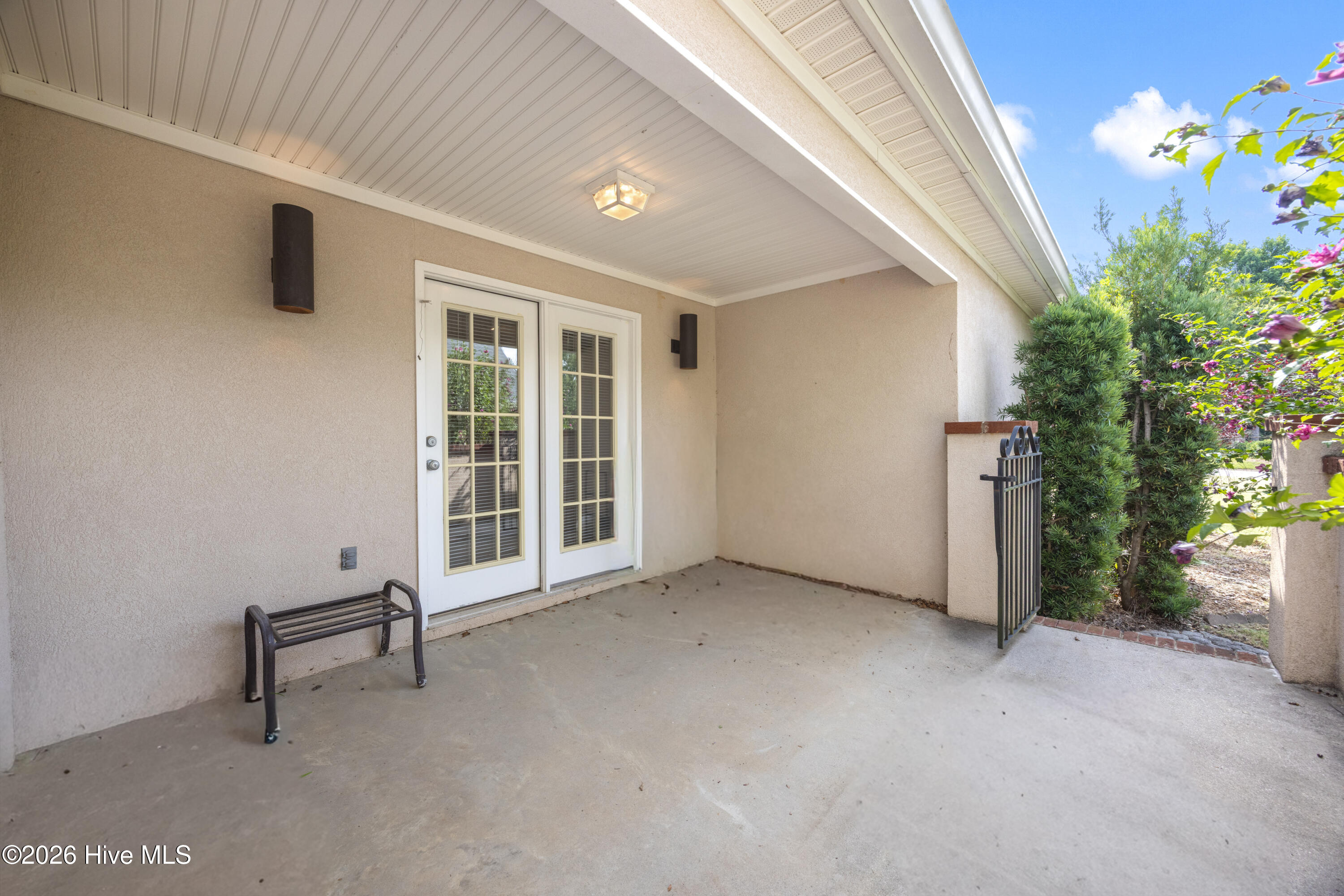 981 Windmill Parkway Property Photo 21