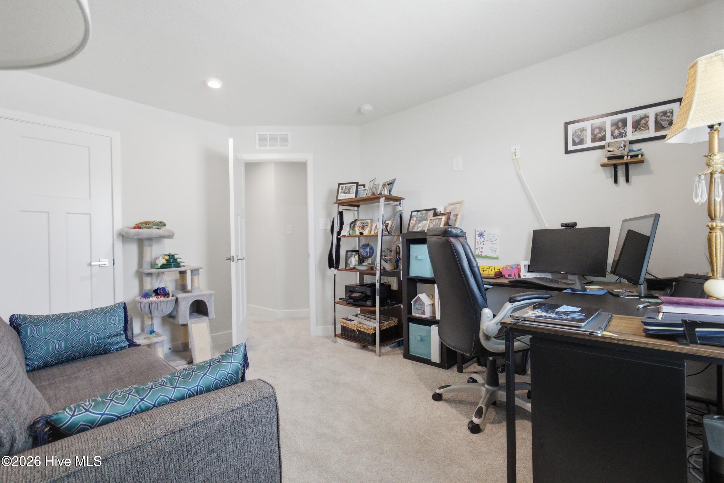 101 Spinnaker Street B Property Photo 25