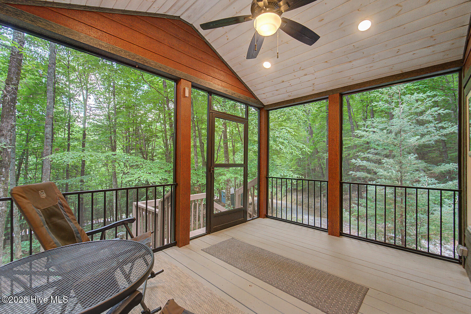243 Jonquil Woods Road Property Photo 6