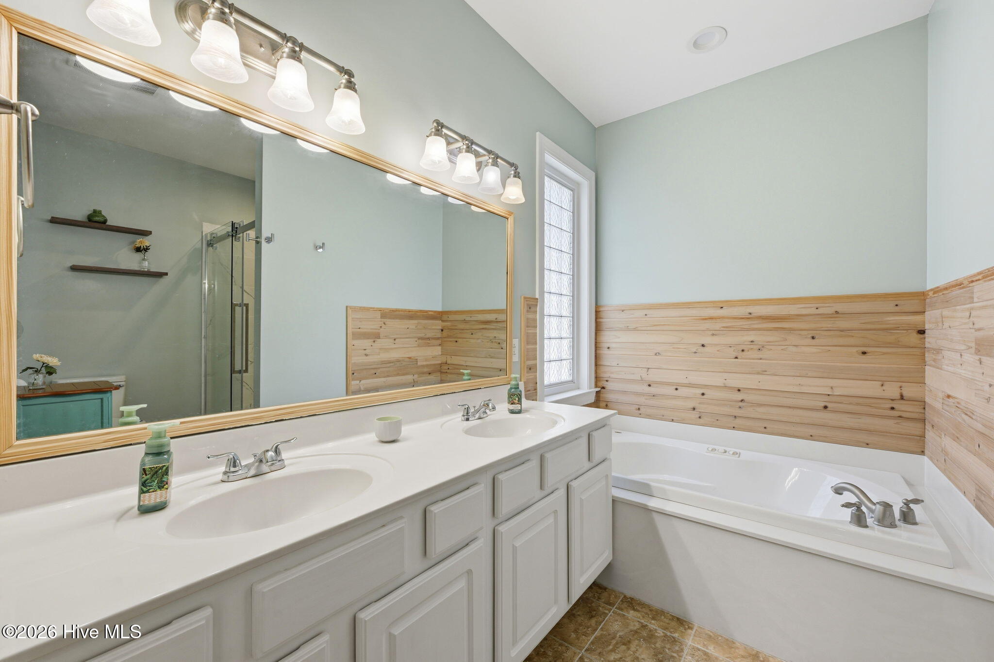 1013 Barkentine Drive Property Photo 41