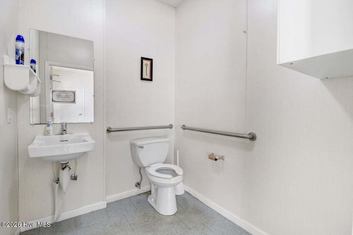 3806 U.s. 258 Property Photo 31