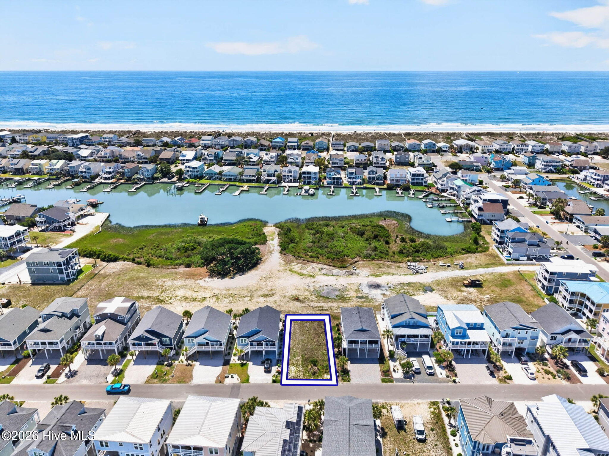 1214 N Shore Drive Property Photo 3
