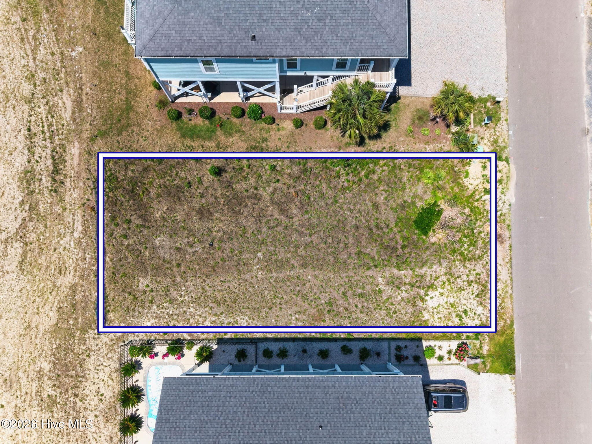 1214 N Shore Drive Property Photo 4