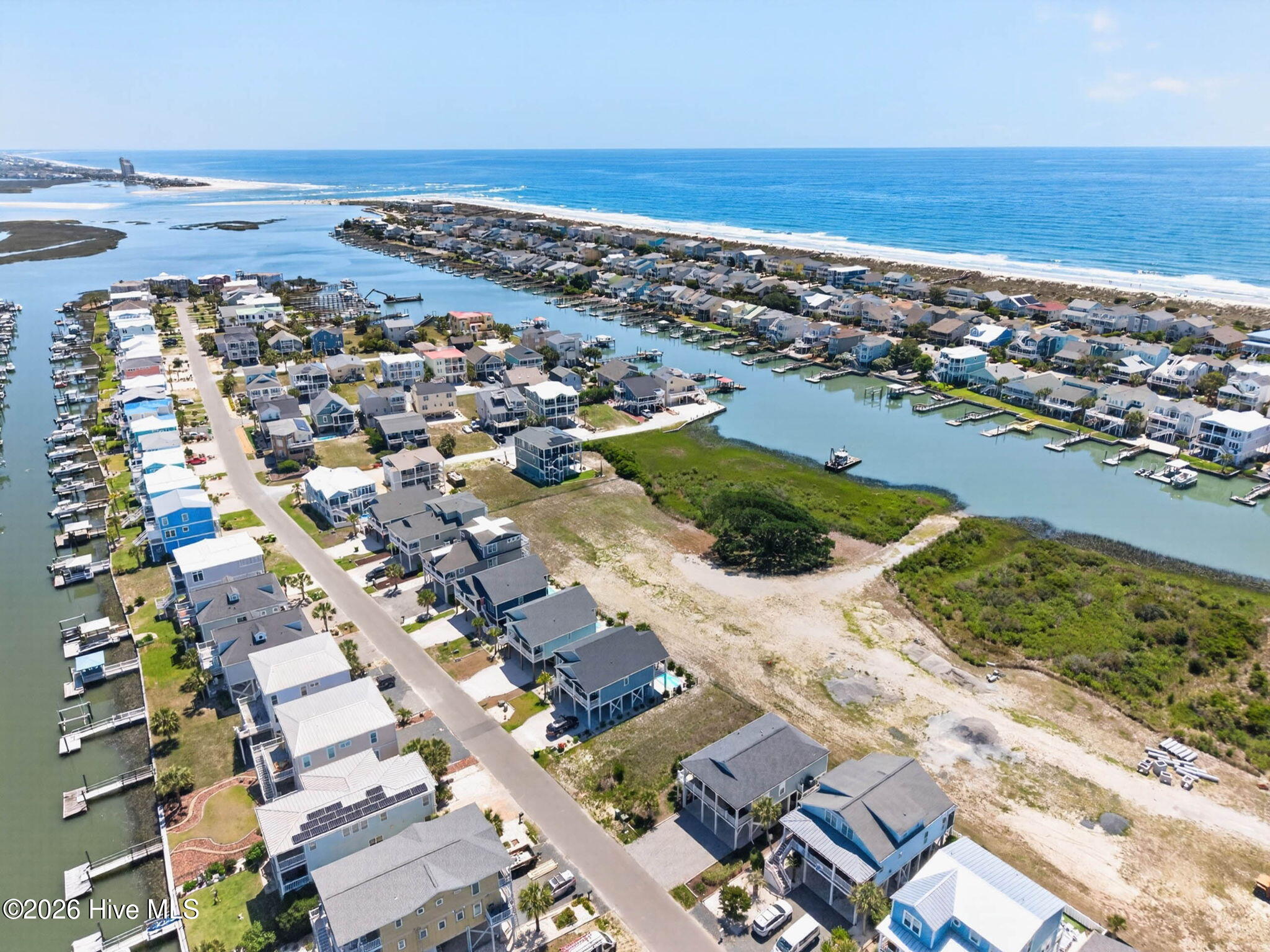1214 N Shore Drive Property Photo 10