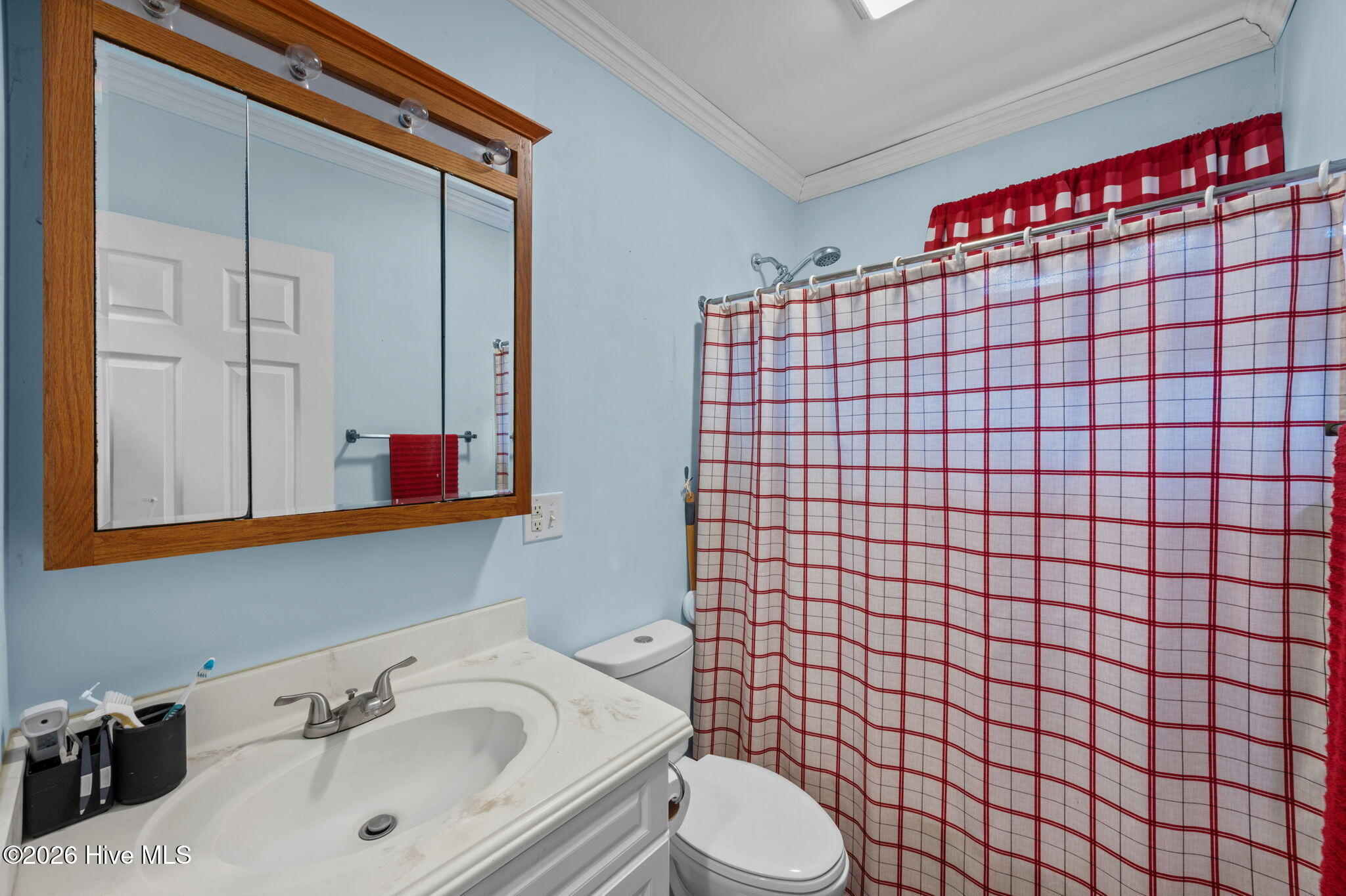 1607 Oakwood Avenue Property Photo 4