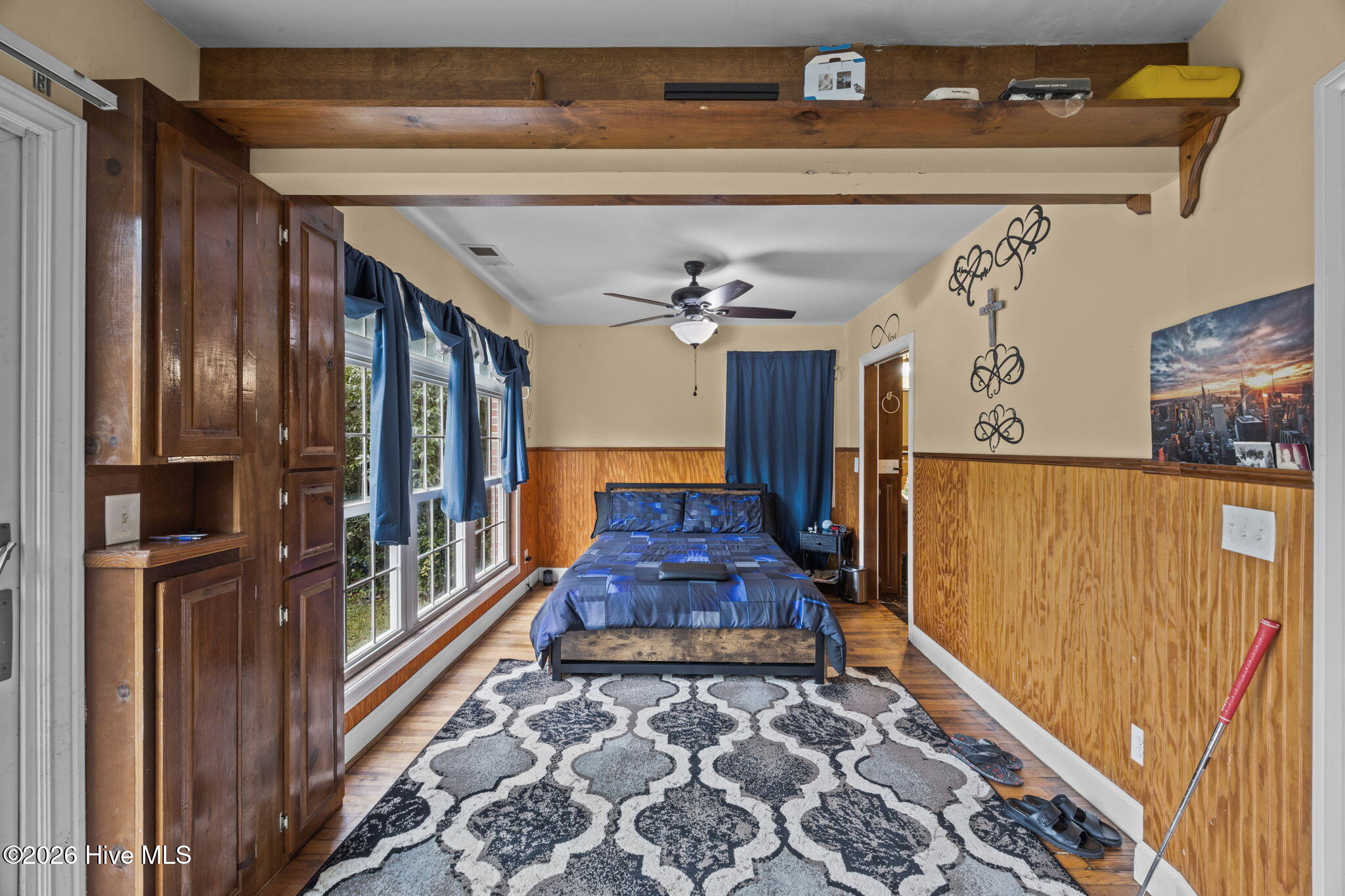 1607 Oakwood Avenue Property Photo 9