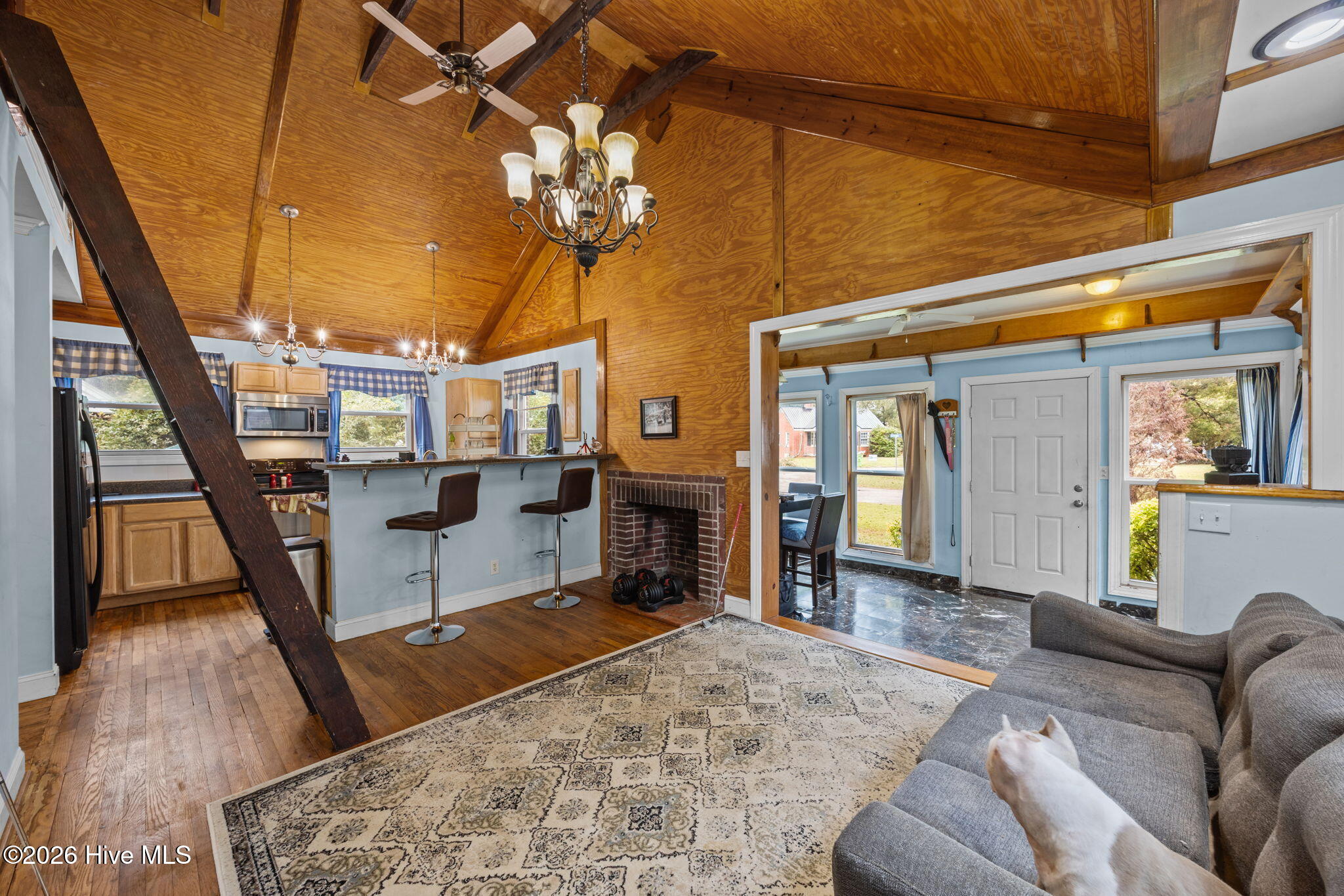 1607 Oakwood Avenue Property Photo 20
