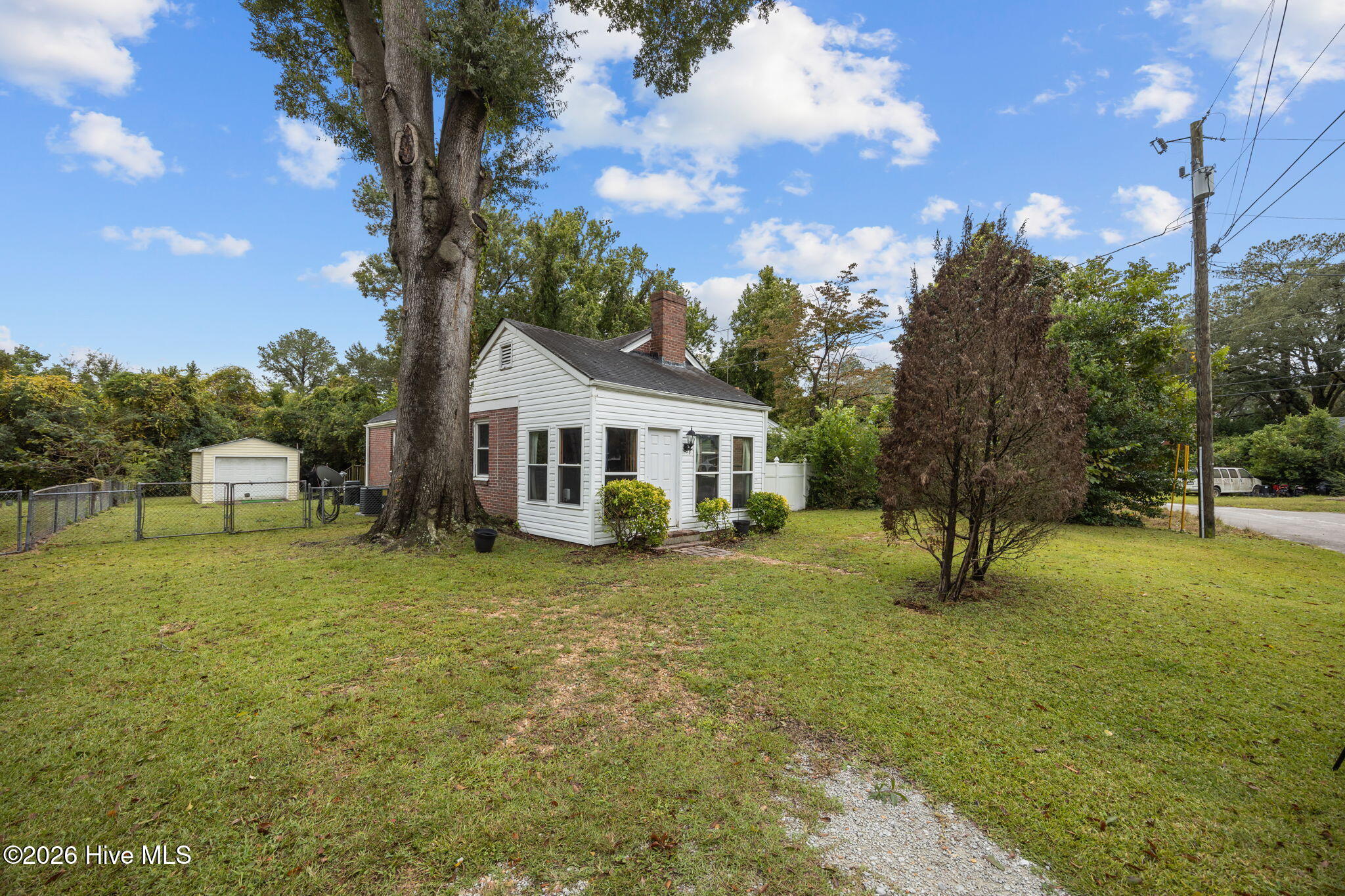 1607 Oakwood Avenue Property Photo 28