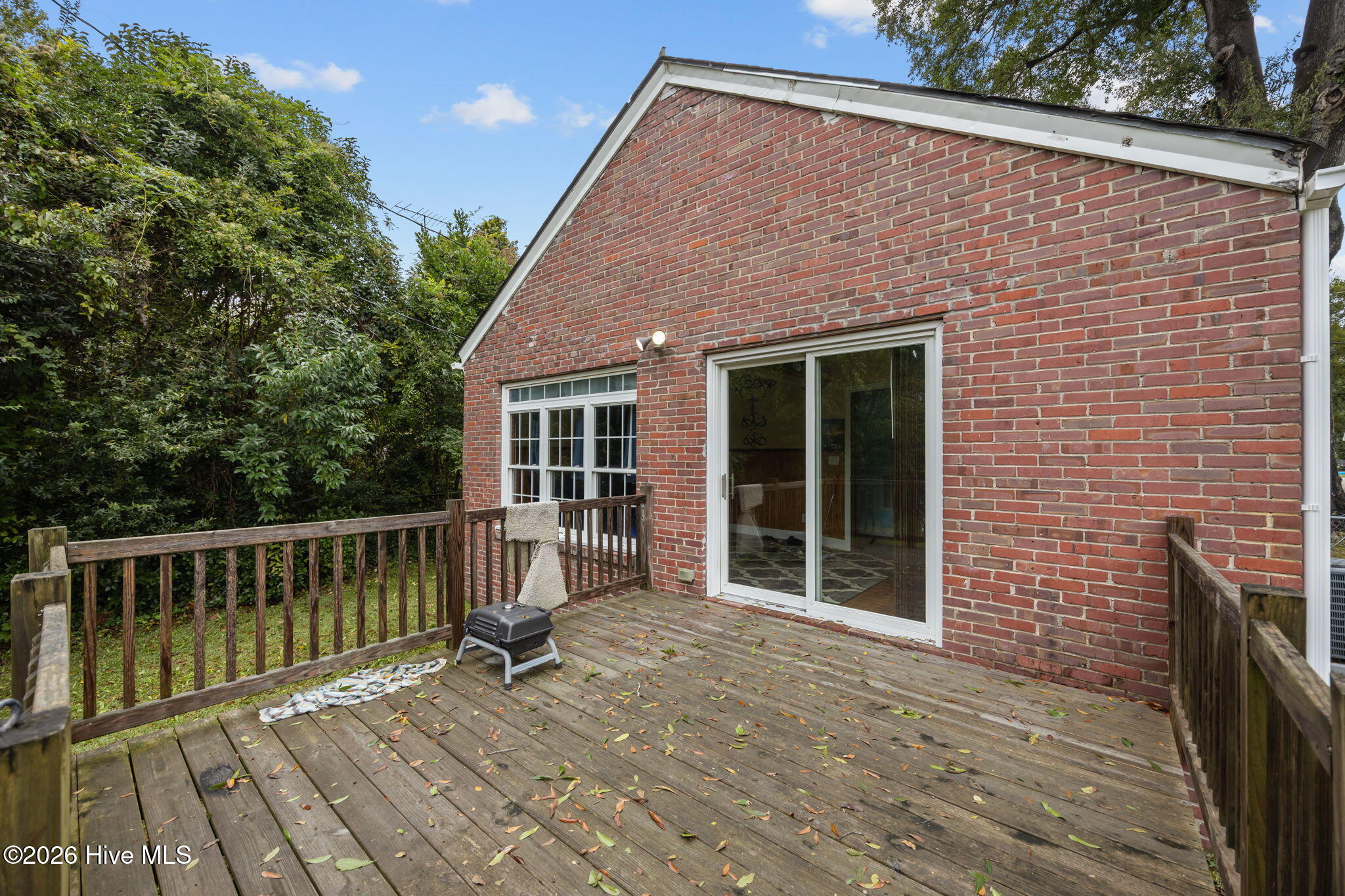1607 Oakwood Avenue Property Photo 30
