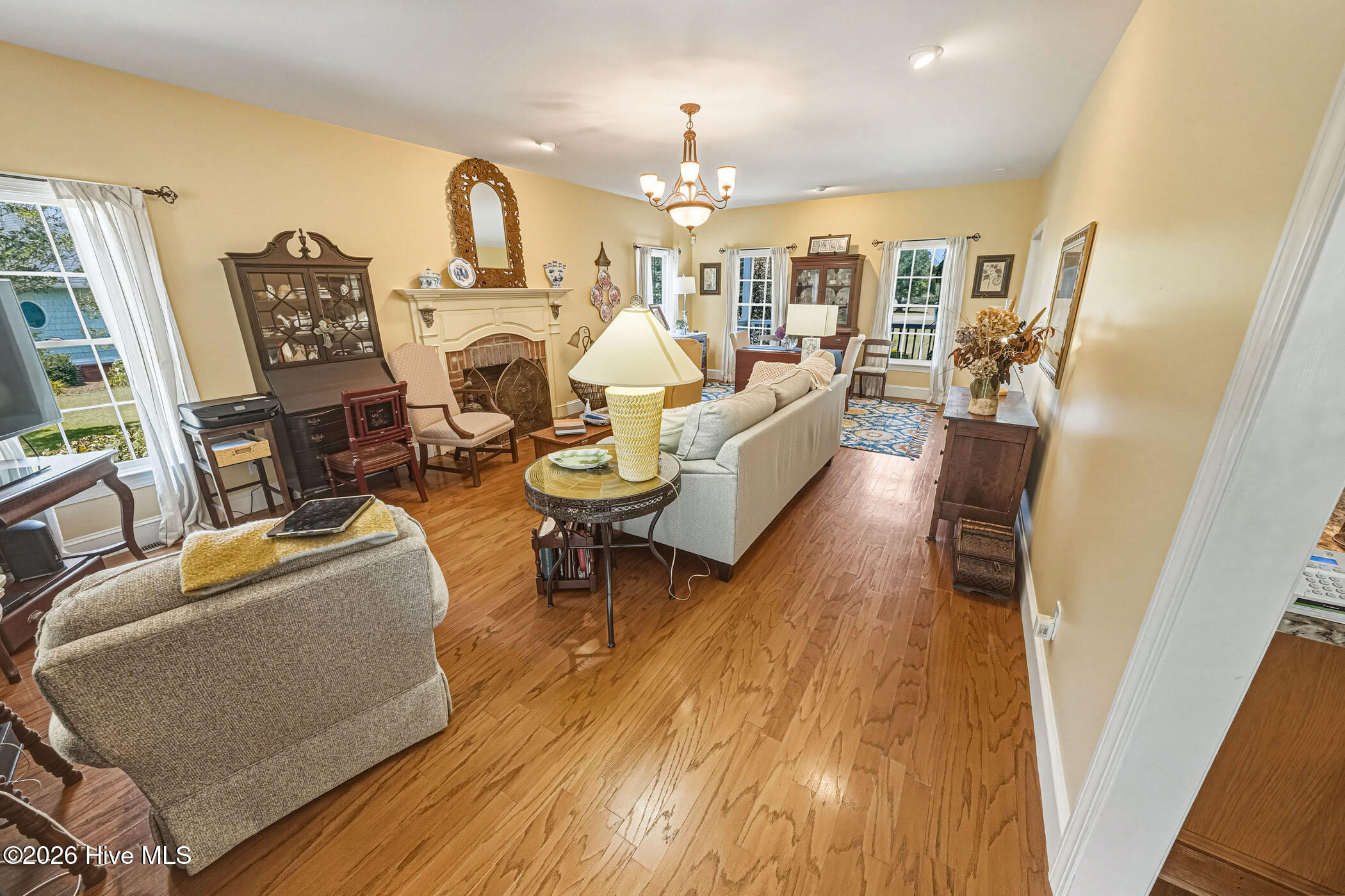 343 Mariners Drive Property Photo 13