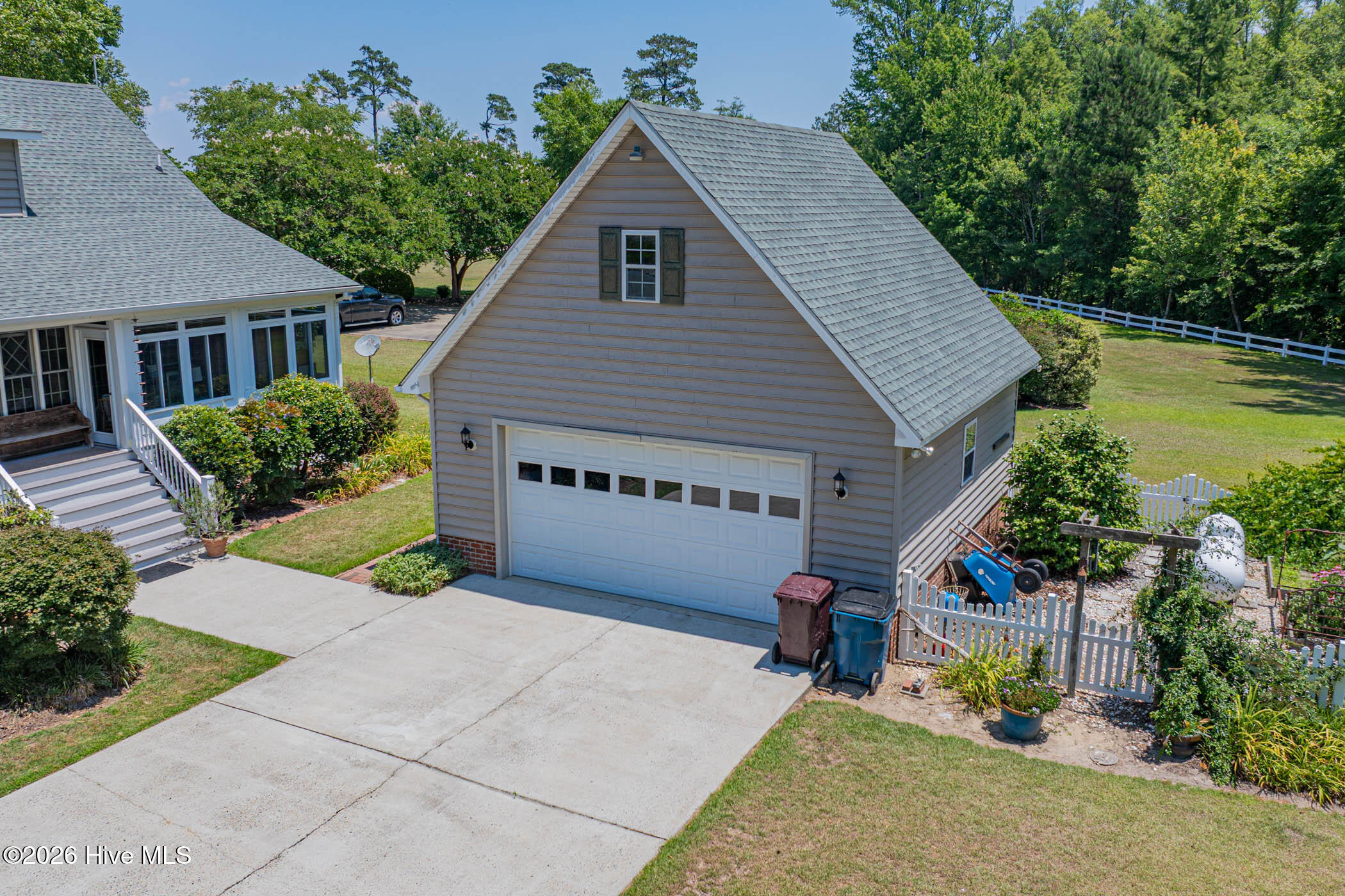 343 Mariners Drive Property Photo 44