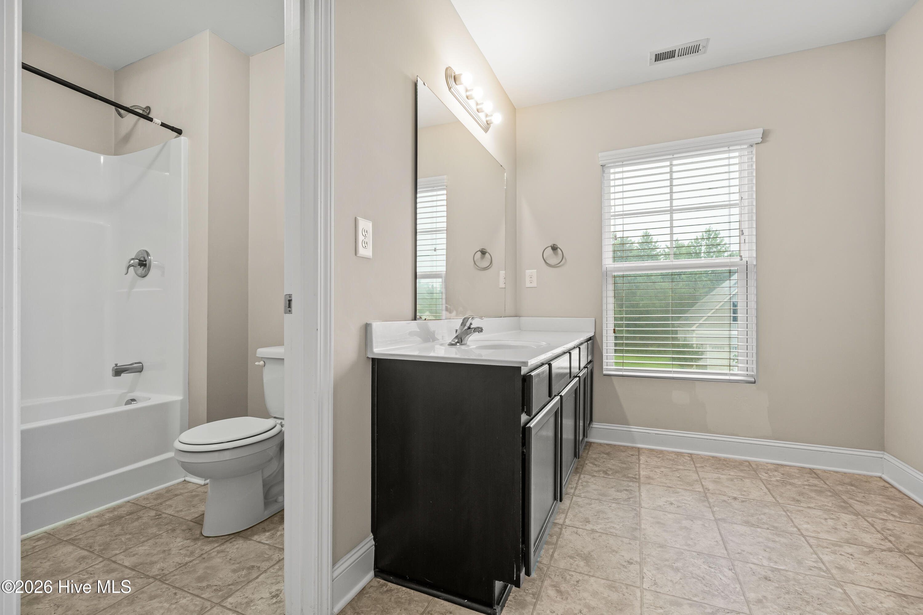 115 Mittams Point Drive Property Photo 40