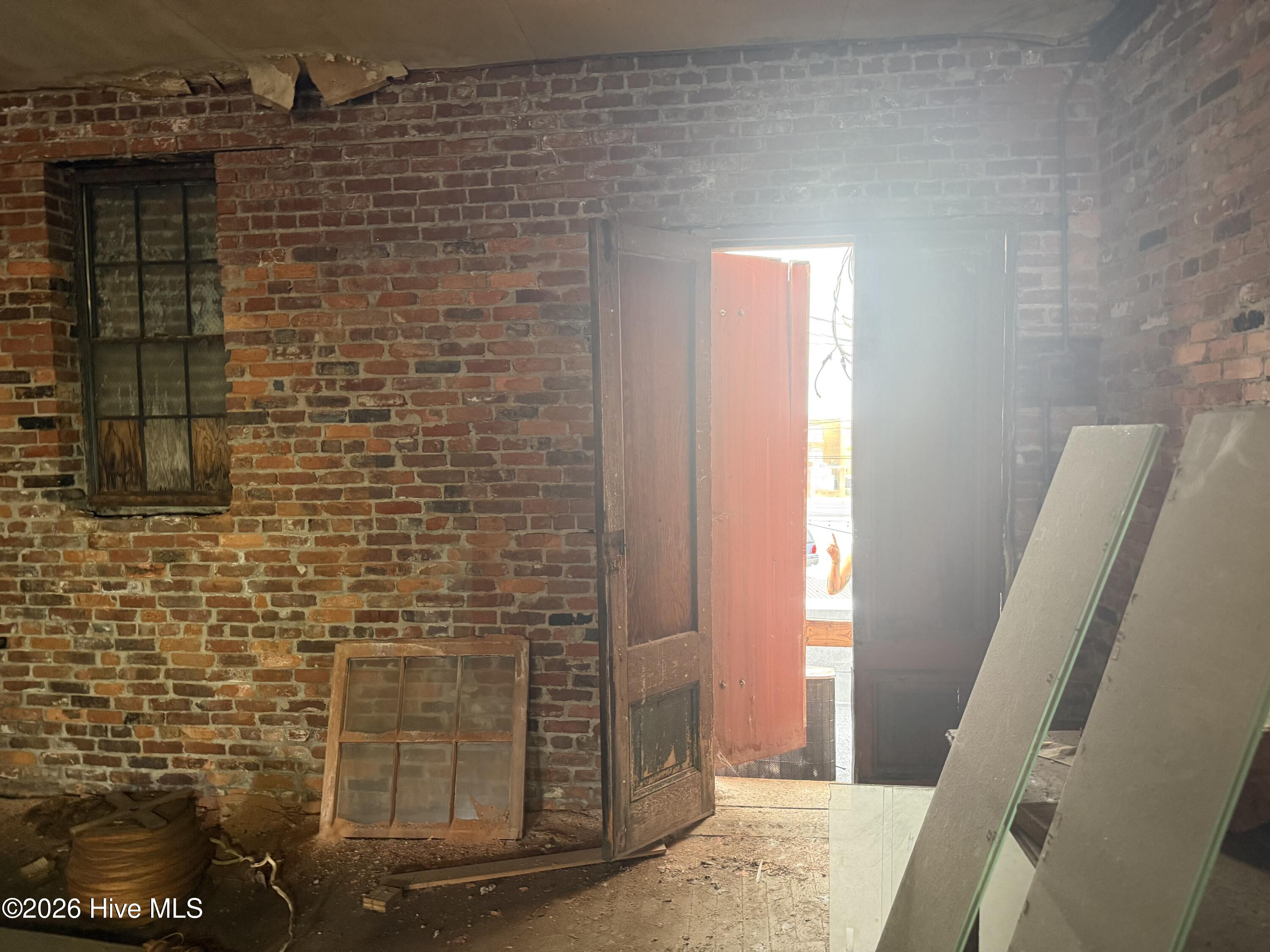 110 N Poindexter Street Property Photo 31