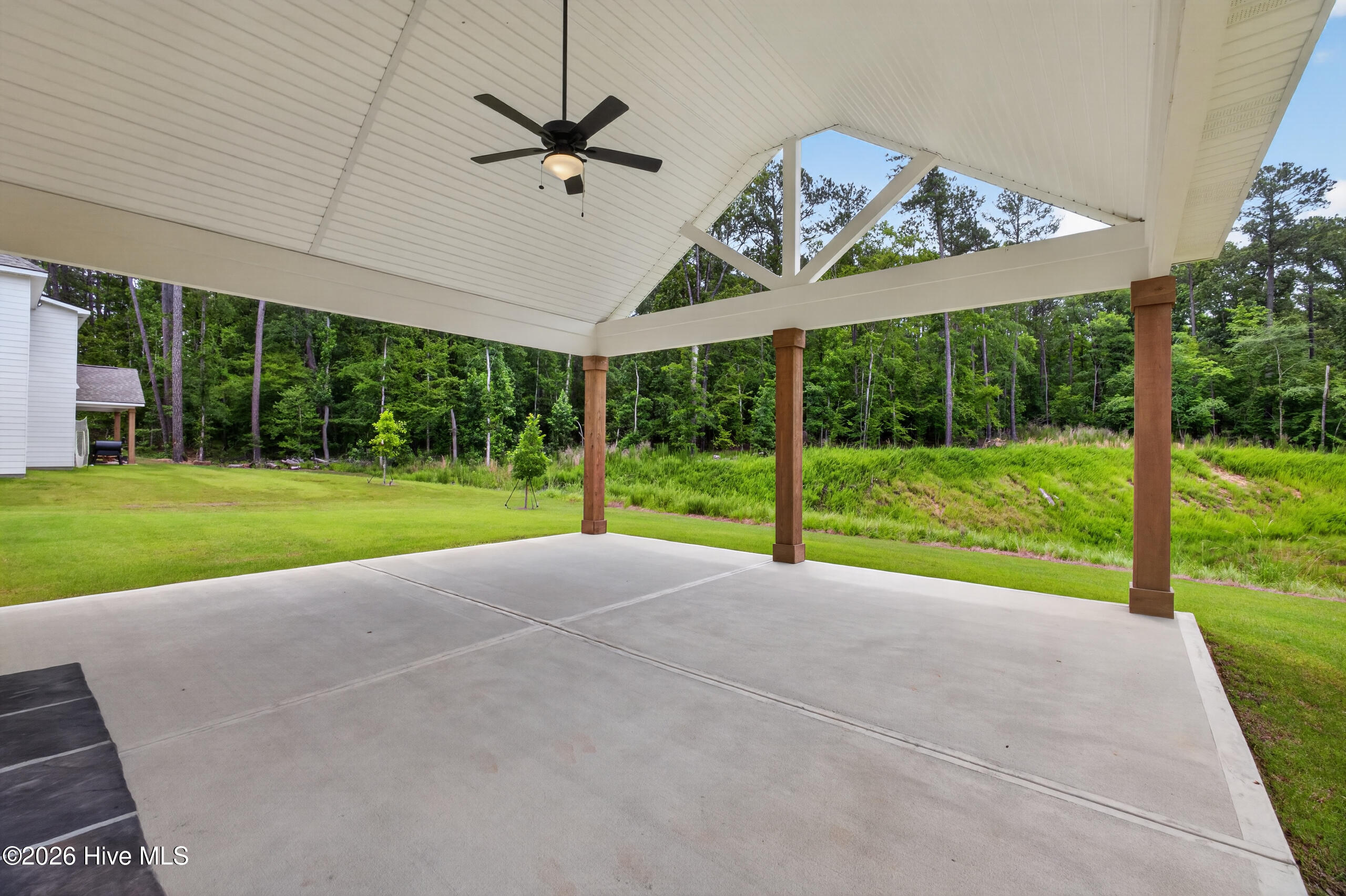 432 Bronco Pass Property Photo 37