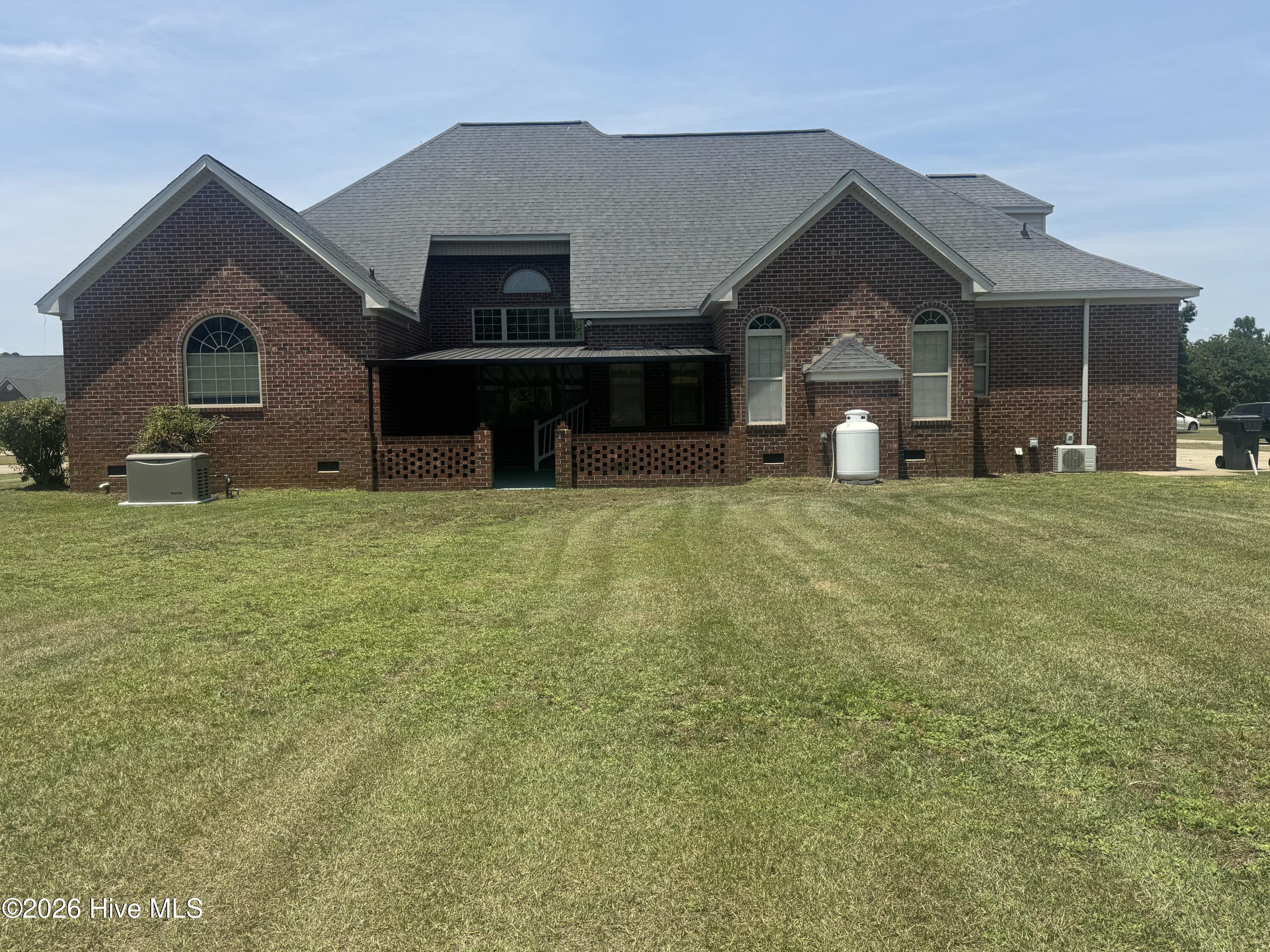 205 Tonya Drive Property Photo 8
