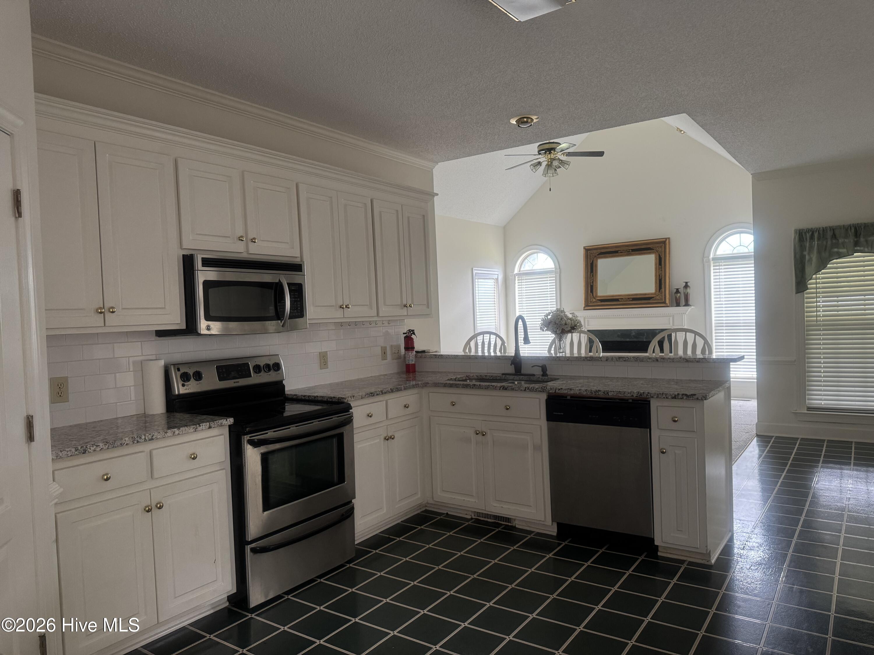205 Tonya Drive Property Photo 17